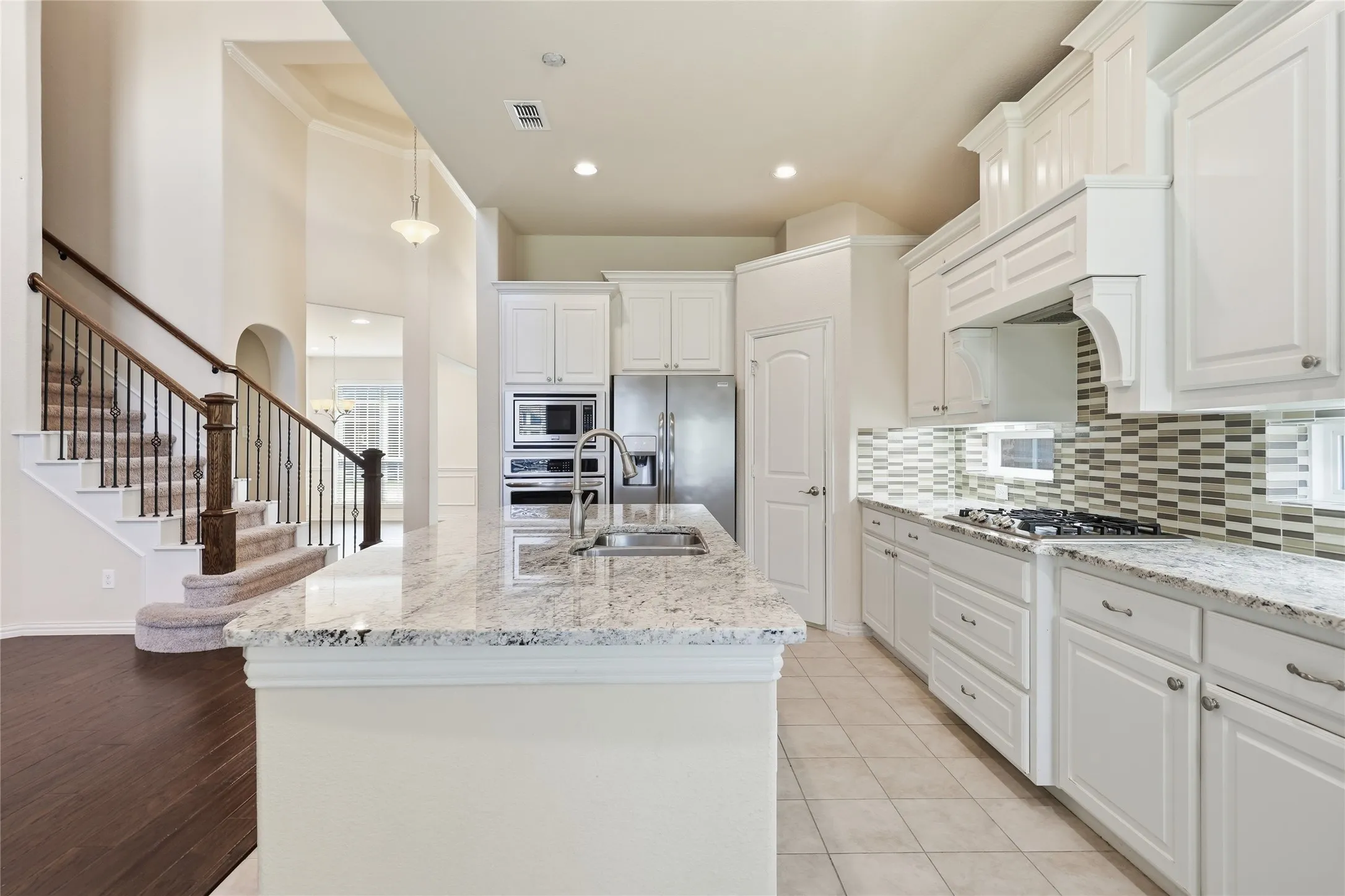 Single Family Residence For Sale in Collin County , 5657 Kerry Drive, Frisco, Texas 75035, 4 Bedroom, 3 Bathroom, 2 Garage spaces, 2,900 Sqft, built in 2016, mls#21325493, Real Estate Agent in Frisco, Homes For Sale in Collin county, Homes For Sale in Frisco, Realtor in Frisco Texas, Real Estate Brokerage Independent Realty Texas, Luminita Cordes Realtor