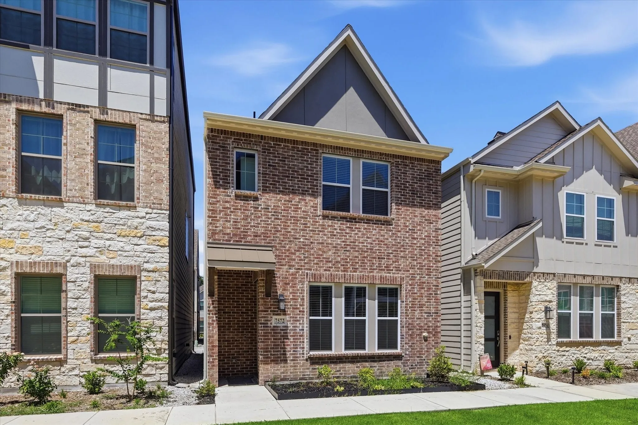 Single Family Residence For Sale in Dallas County , 7572 Laburnam Road, Dallas, Texas 75228, 3 Bedrooms, 3 Bathrooms, 2 Garage spaces, 1,578 Sqft, built in 2024, Price $367,500, mls#21325566, Real Estate Agent in Dallas, Homes For Sale in Dallas county, Homes For Sale in Dallas, Realtor in Dallas Texas, Real Estate Brokerage Independent Realty Texas, Luminita Cordes Realtor