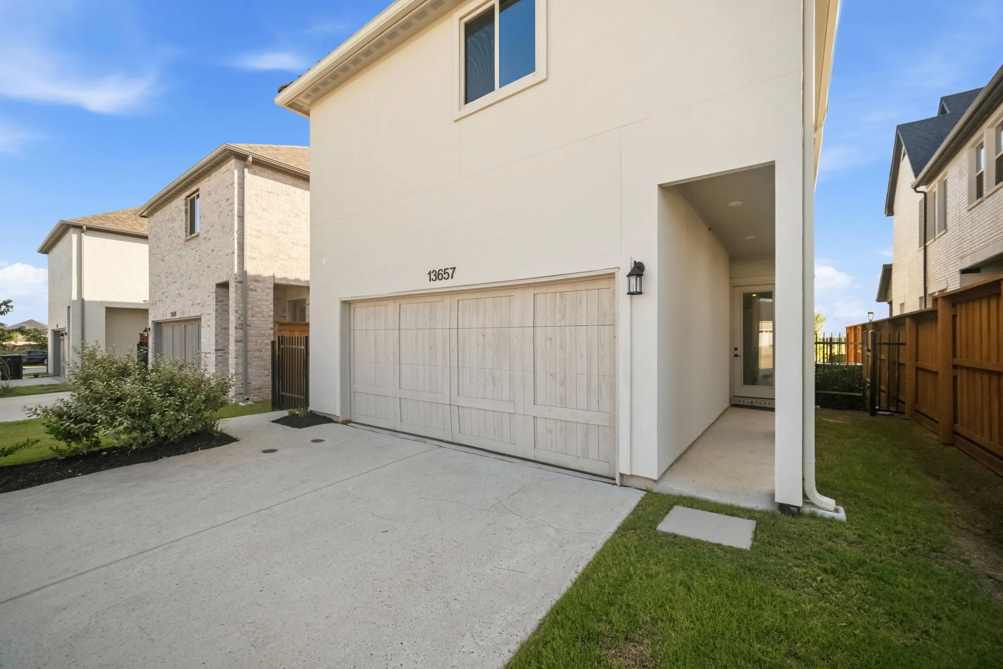 Single Family Residence For Sale in Denton County , 13657 Dalewood Mews, Frisco, Texas 75033, 4 Bedroom, 3 Bathroom, 2 Garage spaces, 2,313 Sqft, built in 2025, mls#21327943, Real Estate Agent in Frisco, Homes For Sale in Denton county, Homes For Sale in Frisco, Realtor in Frisco Texas, Real Estate Brokerage Independent Realty Texas, Luminita Cordes Realtor