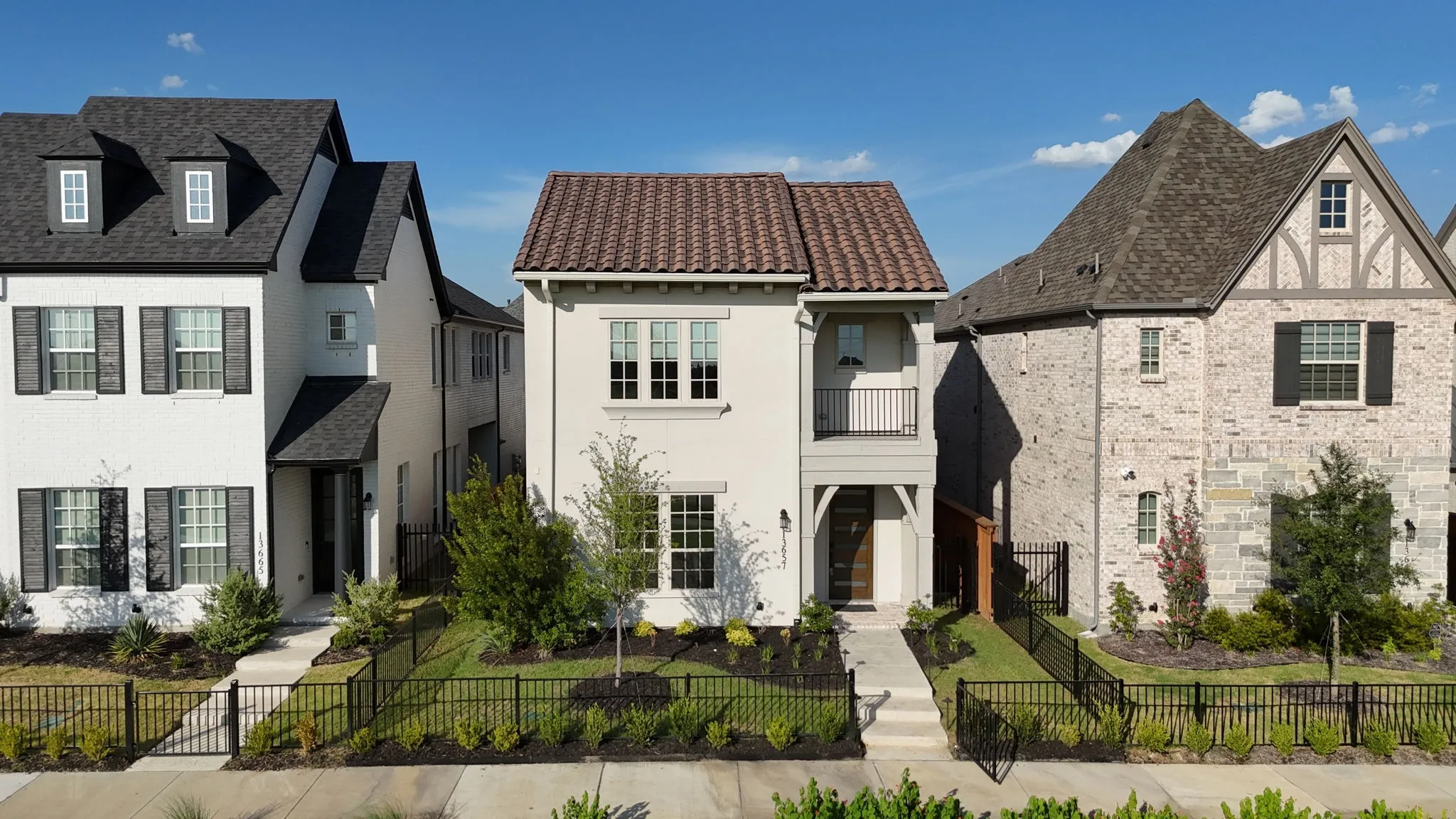 Single Family Residence For Sale in Denton County , 13657 Dalewood Mews, Frisco, Texas 75033, 4 Bedroom, 3 Bathroom, 2 Garage spaces, 2,313 Sqft, built in 2025, mls#21327943, Real Estate Agent in Frisco, Homes For Sale in Denton county, Homes For Sale in Frisco, Realtor in Frisco Texas, Real Estate Brokerage Independent Realty Texas, Luminita Cordes Realtor