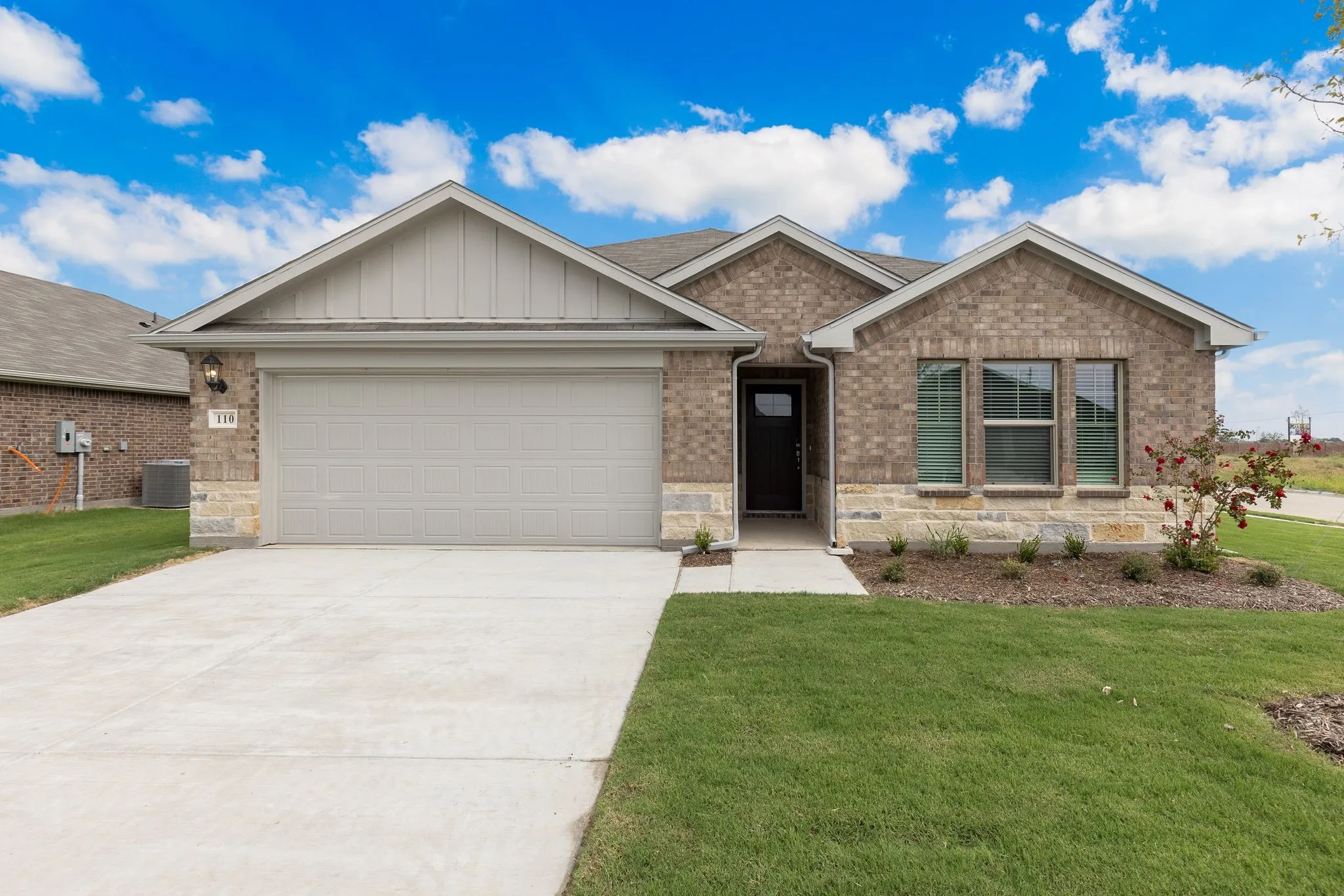 Single Family Residence For Sale in Hunt County , 170 Teton Street, Greenville, Texas 75402, 4 Bedroom, 3 Bathroom, 2 Garage spaces, 2,260 Sqft, built in 2026, mls#21328266, Real Estate Agent in Greenville, Homes For Sale in Hunt county, Homes For Sale in Greenville, Realtor in Greenville Texas, Real Estate Brokerage Independent Realty Texas, Luminita Cordes Realtor