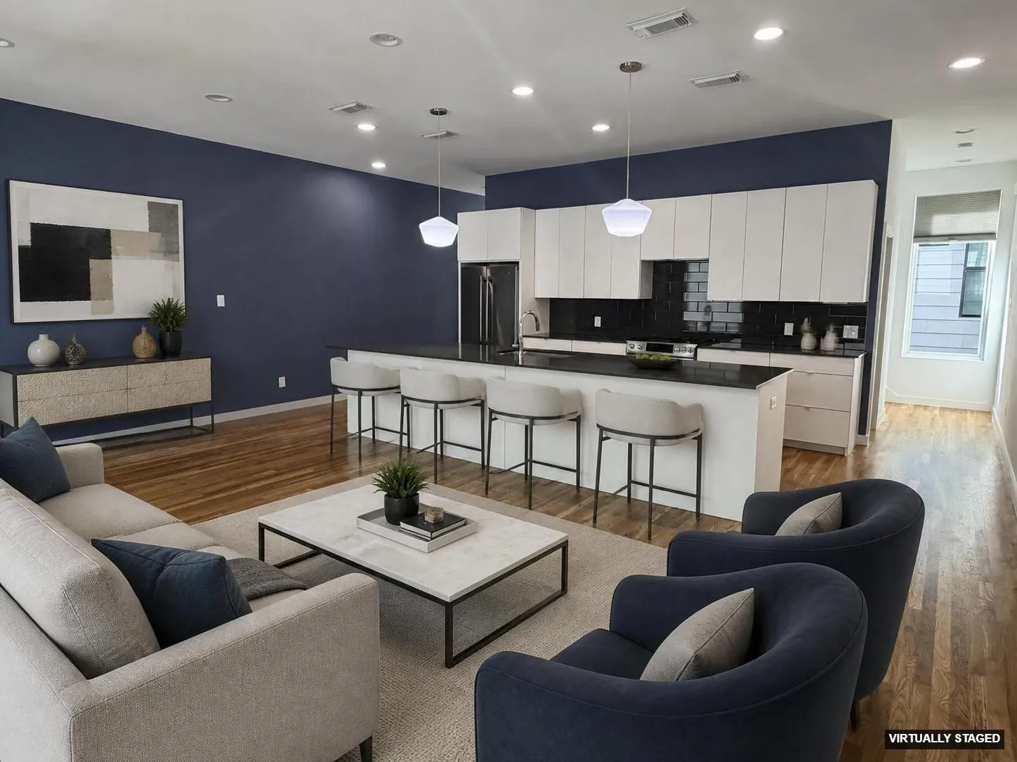 Townhouse For Rent in Dallas County , 4921 Jack Court, Dallas, Texas 75206, 2 Bedroom, 3 Bathroom, 2 Garage spaces, 2,048 Sqft, built in 2016, mls#21329865, Real Estate Agent in Dallas, Homes For Rent in Dallas county, Homes For Rent in Dallas, Realtor in Dallas Texas, Real Estate Brokerage Independent Realty Texas, Luminita Cordes Realtor
