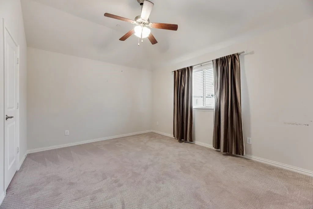 Single Family Residence For Rent in Dallas County , 2518 Bill Moses Parkway, Farmers Branch, Texas 75234, 3 Bedroom, 3 Bathroom, 2 Garage spaces, 2,440 Sqft, built in 2013, mls#21329885, Real Estate Agent in Farmers Branch, Homes For Rent in Dallas county, Homes For Rent in Farmers Branch, Realtor in Farmers Branch Texas, Real Estate Brokerage Independent Realty Texas, Luminita Cordes Realtor