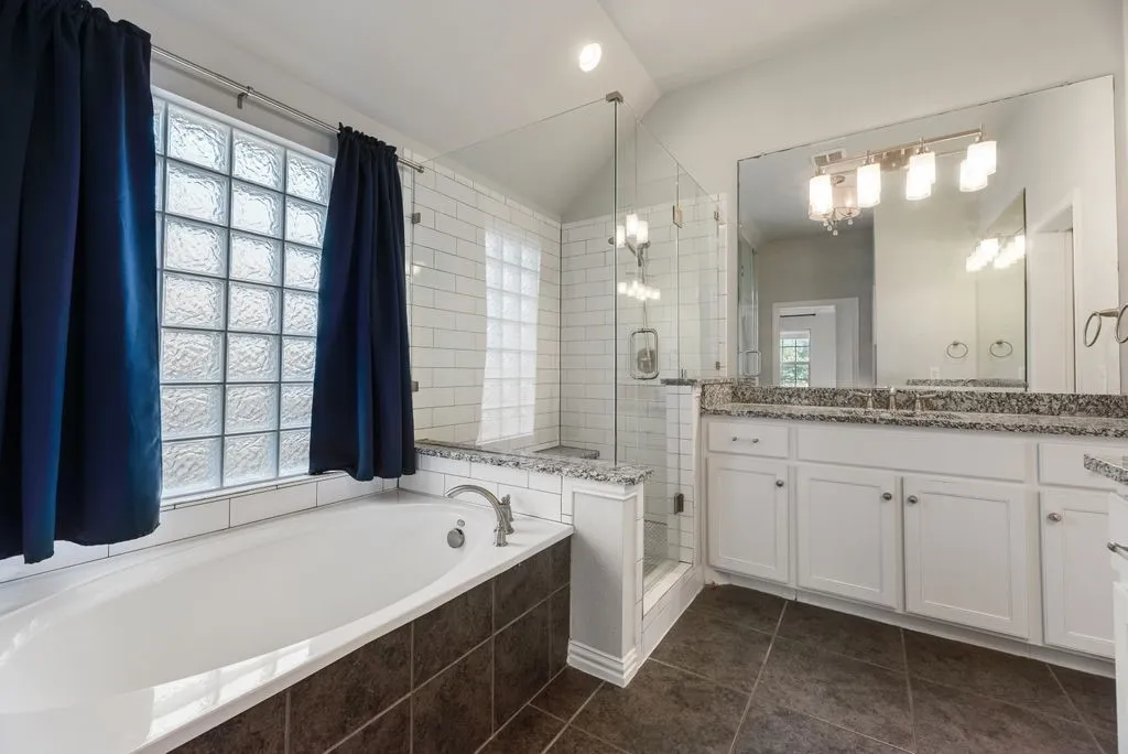 Single Family Residence For Rent in Dallas County , 2518 Bill Moses Parkway, Farmers Branch, Texas 75234, 3 Bedroom, 3 Bathroom, 2 Garage spaces, 2,440 Sqft, built in 2013, mls#21329885, Real Estate Agent in Farmers Branch, Homes For Rent in Dallas county, Homes For Rent in Farmers Branch, Realtor in Farmers Branch Texas, Real Estate Brokerage Independent Realty Texas, Luminita Cordes Realtor