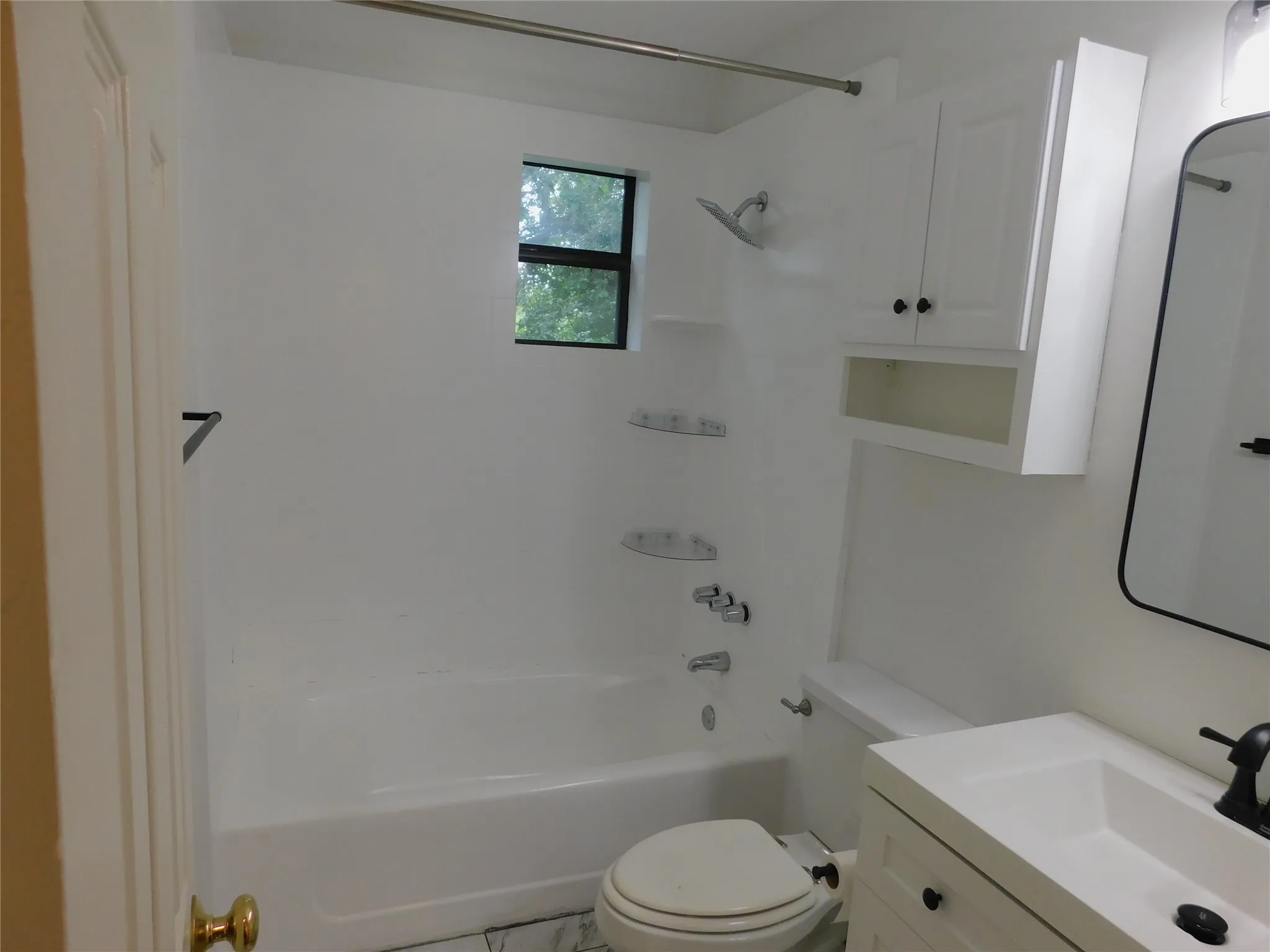 Condominium For Rent in Dallas County , 4906 N Hall Street, Dallas, Texas 75235, 2 Bedroom, 2 Bathroom, Garage spaces, 1,145 Sqft, built in 1954, mls#21329117, Real Estate Agent in Dallas, Homes For Rent in Dallas county, Homes For Rent in Dallas, Realtor in Dallas Texas, Real Estate Brokerage Independent Realty Texas, Luminita Cordes Realtor