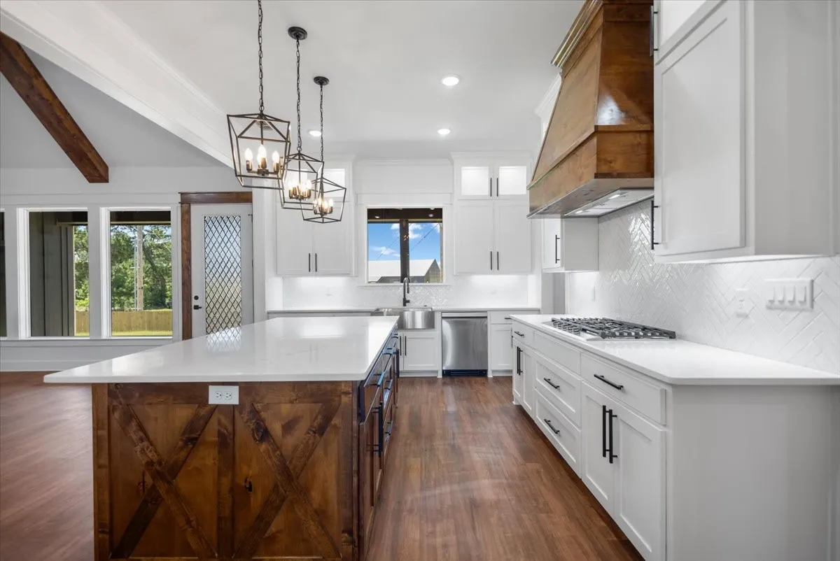 Single Family Residence For Sale in Smith County , 17402 Woodcrest Circle, Lindale, Texas 75771, 4 Bedroom, 3 Bathroom, 2 Garage spaces, 2,640 Sqft, built in 2026, mls#21329708, Real Estate Agent in Lindale, Homes For Sale in Smith county, Homes For Sale in Lindale, Realtor in Lindale Texas, Real Estate Brokerage Independent Realty Texas, Luminita Cordes Realtor