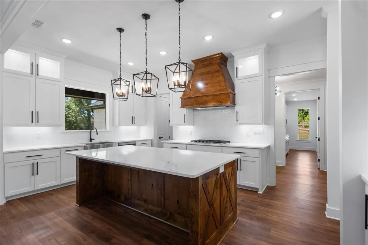 Single Family Residence For Sale in Smith County , 17402 Woodcrest Circle, Lindale, Texas 75771, 4 Bedroom, 3 Bathroom, 2 Garage spaces, 2,640 Sqft, built in 2026, mls#21329708, Real Estate Agent in Lindale, Homes For Sale in Smith county, Homes For Sale in Lindale, Realtor in Lindale Texas, Real Estate Brokerage Independent Realty Texas, Luminita Cordes Realtor
