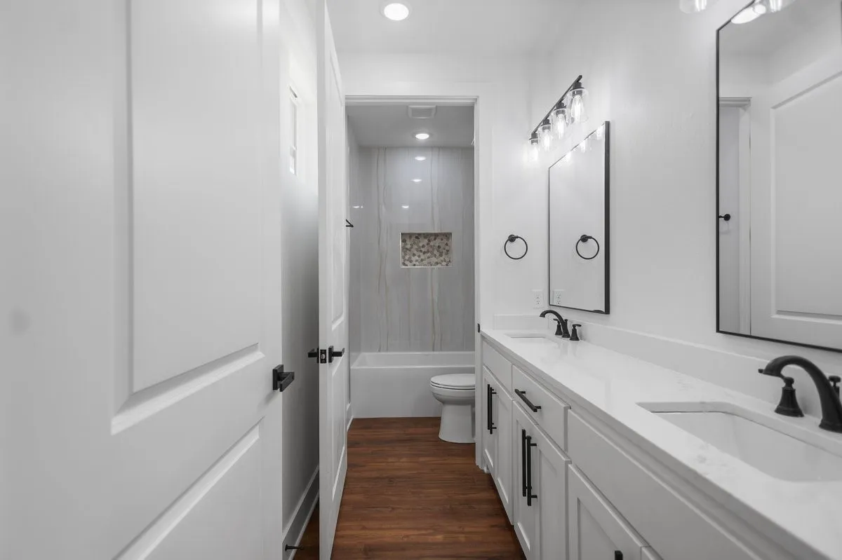 Single Family Residence For Sale in Smith County , 17402 Woodcrest Circle, Lindale, Texas 75771, 4 Bedroom, 3 Bathroom, 2 Garage spaces, 2,640 Sqft, built in 2026, mls#21329708, Real Estate Agent in Lindale, Homes For Sale in Smith county, Homes For Sale in Lindale, Realtor in Lindale Texas, Real Estate Brokerage Independent Realty Texas, Luminita Cordes Realtor