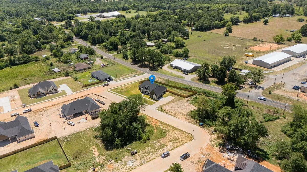 Single Family Residence For Sale in Smith County , 17402 Woodcrest Circle, Lindale, Texas 75771, 4 Bedroom, 3 Bathroom, 2 Garage spaces, 2,640 Sqft, built in 2026, mls#21329708, Real Estate Agent in Lindale, Homes For Sale in Smith county, Homes For Sale in Lindale, Realtor in Lindale Texas, Real Estate Brokerage Independent Realty Texas, Luminita Cordes Realtor