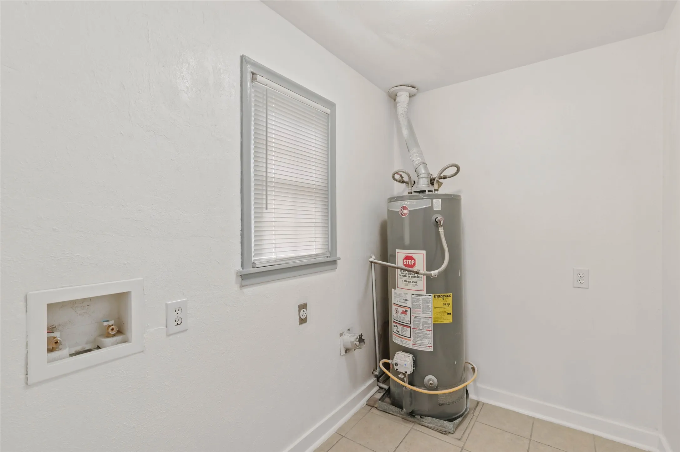Single Family Residence For Sale in Dallas County , 841 Brookwood Drive, Dallas, Texas 75224, 3 Bedroom, 2 Bathroom, 2 Garage spaces, 1,690 Sqft, built in 1960, mls#21329903, Real Estate Agent in Dallas, Homes For Sale in Dallas county, Homes For Sale in Dallas, Realtor in Dallas Texas, Real Estate Brokerage Independent Realty Texas, Luminita Cordes Realtor
