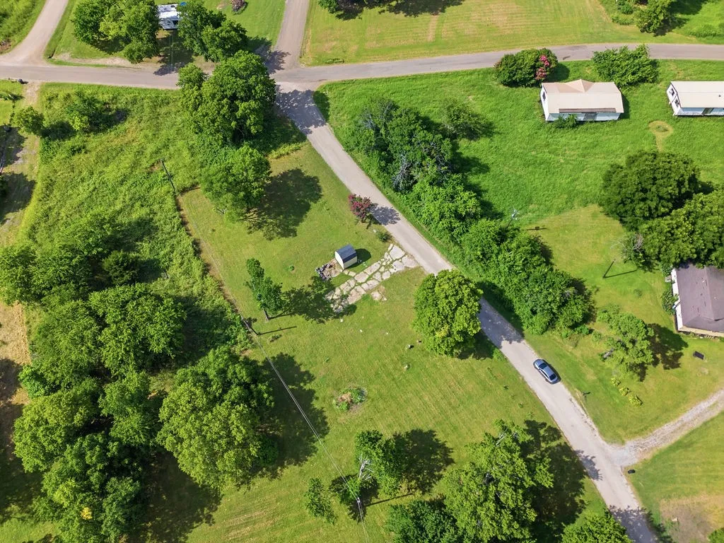 Improved Land For Sale in Hunt County , 7854 Lake View Drive, Lone Oak, Texas 75453, 0, 0, Garage spaces, 0 Sqft, built in 0, mls#21329876, Real Estate Agent in Lone Oak, Homes For Sale in Hunt county, Homes For Sale in Lone Oak, Realtor in Lone Oak Texas, Real Estate Brokerage Independent Realty Texas, Luminita Cordes Realtor