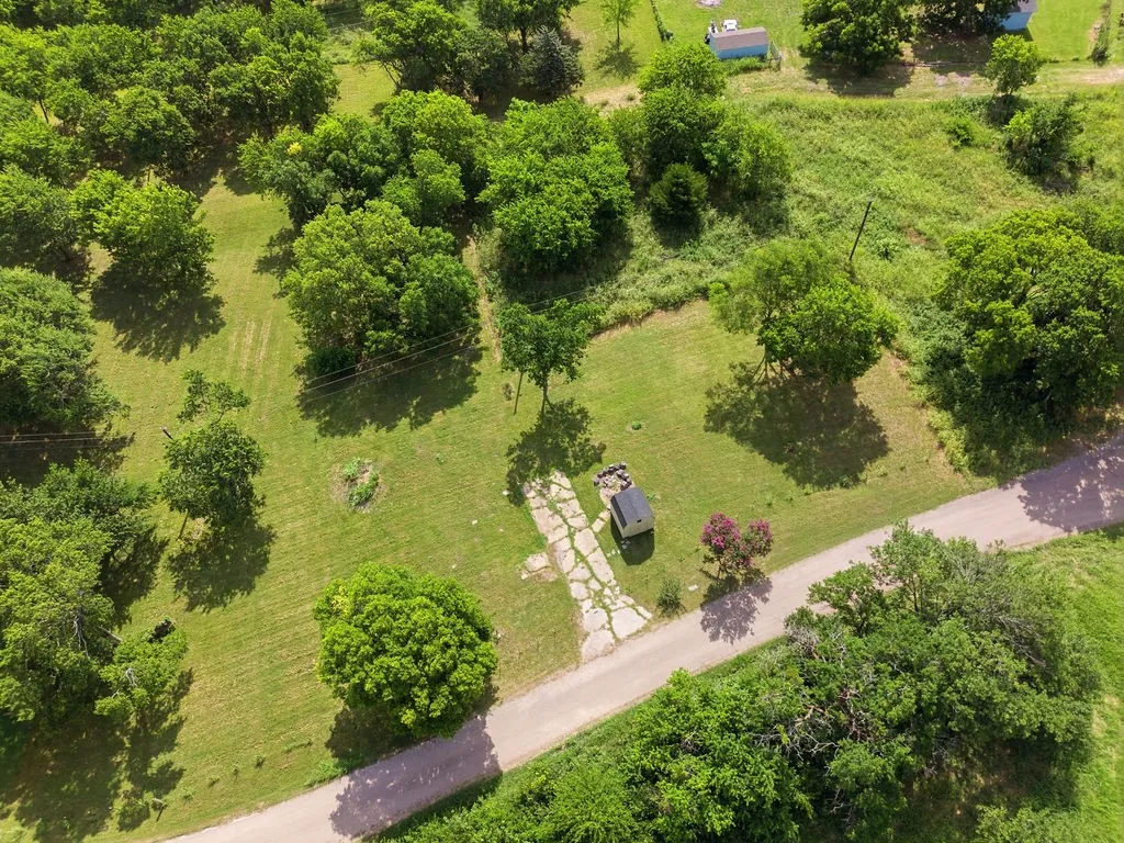 Improved Land For Sale in Hunt County , 7854 Lake View Drive, Lone Oak, Texas 75453, 0, 0, Garage spaces, 0 Sqft, built in 0, mls#21329876, Real Estate Agent in Lone Oak, Homes For Sale in Hunt county, Homes For Sale in Lone Oak, Realtor in Lone Oak Texas, Real Estate Brokerage Independent Realty Texas, Luminita Cordes Realtor