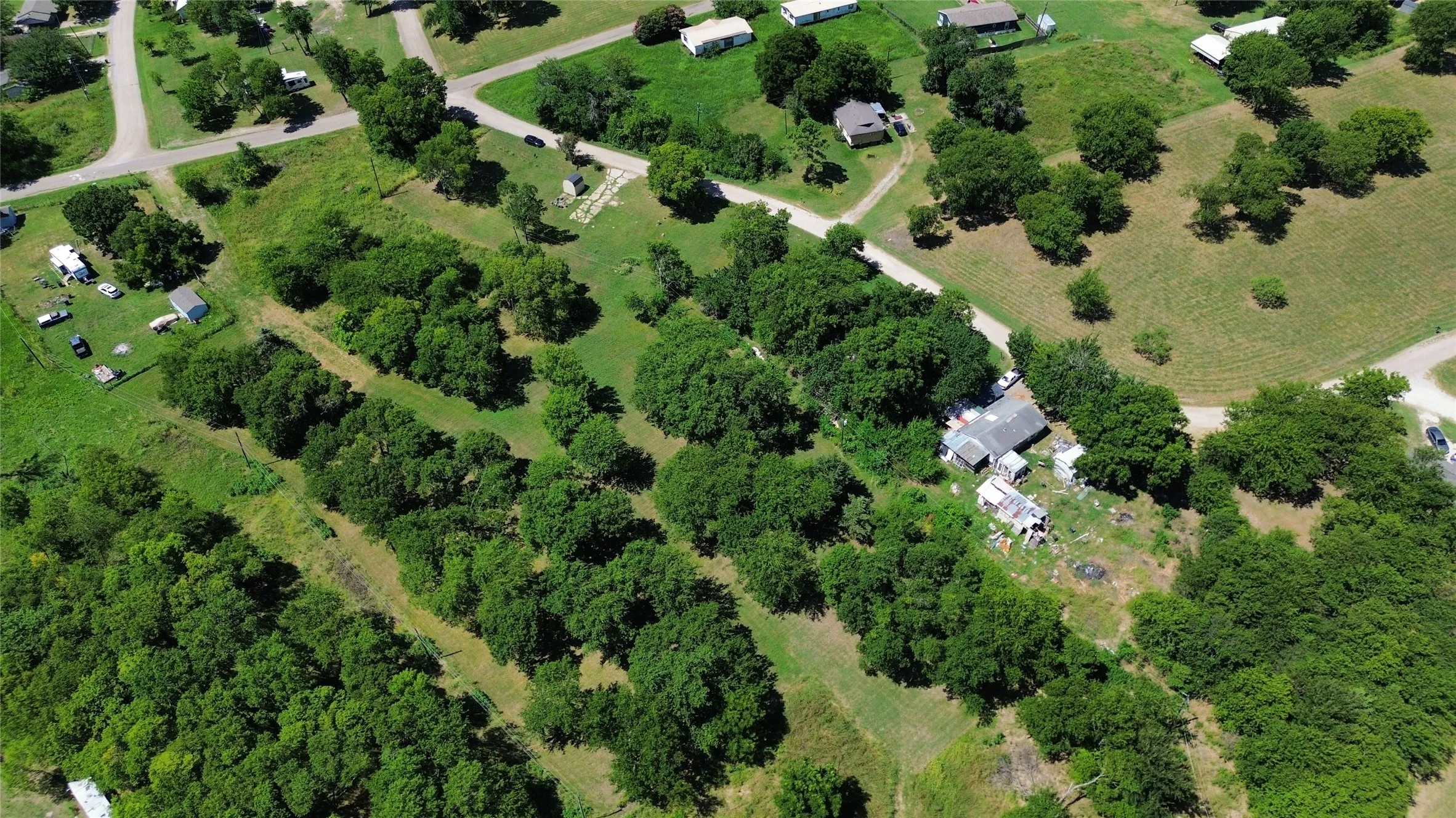 Improved Land For Sale in Hunt County , 7854 Lake View Drive, Lone Oak, Texas 75453, 0, 0, Garage spaces, 0 Sqft, built in 0, mls#21329876, Real Estate Agent in Lone Oak, Homes For Sale in Hunt county, Homes For Sale in Lone Oak, Realtor in Lone Oak Texas, Real Estate Brokerage Independent Realty Texas, Luminita Cordes Realtor