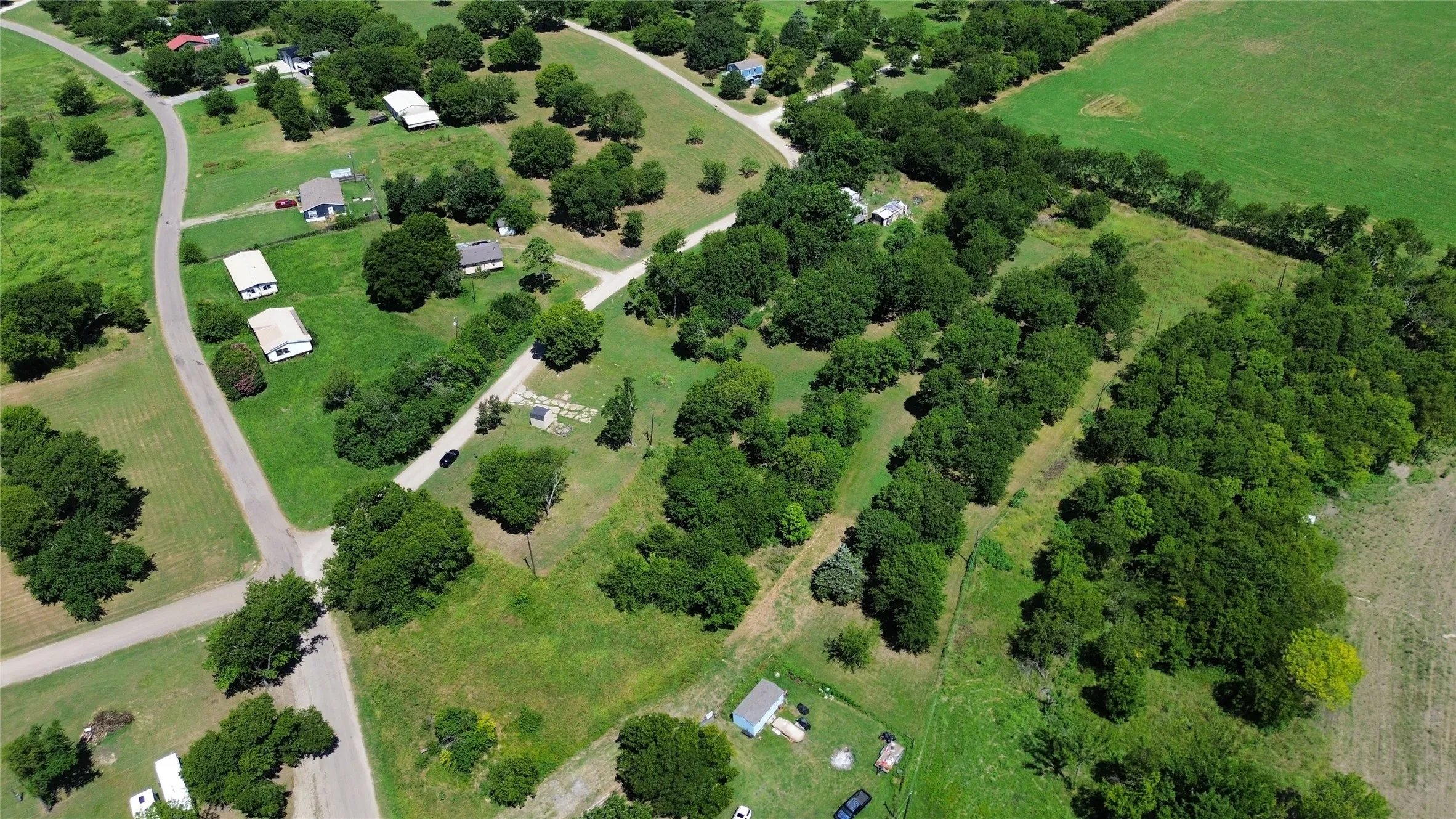 Improved Land For Sale in Hunt County , 7854 Lake View Drive, Lone Oak, Texas 75453, 0, 0, Garage spaces, 0 Sqft, built in 0, mls#21329876, Real Estate Agent in Lone Oak, Homes For Sale in Hunt county, Homes For Sale in Lone Oak, Realtor in Lone Oak Texas, Real Estate Brokerage Independent Realty Texas, Luminita Cordes Realtor