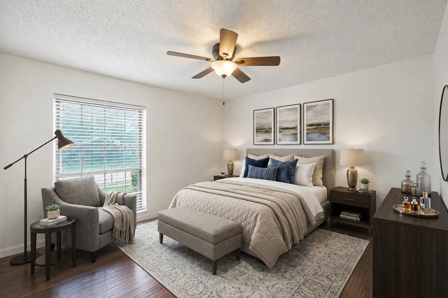 This light-filled secondary bedroom offers flexibility for family, guests, a home office or a creative workspace.
Virtually Staged -- original image may have been altered by AI.