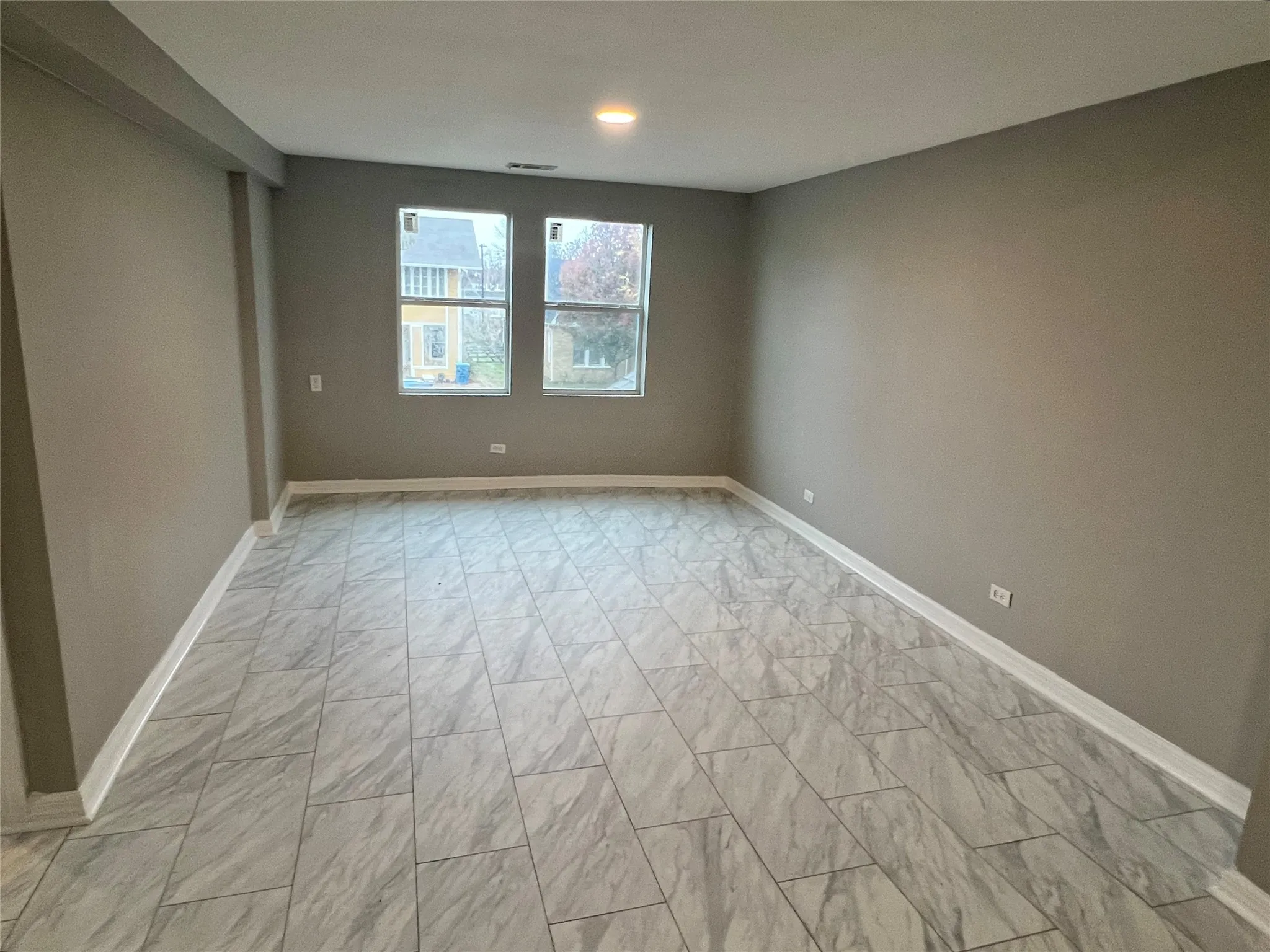 Duplex For Sale in Grayson County , 510 W Gandy Street, Denison, Texas 75020, 4 Bedrooms, 2 Bathrooms, Garage spaces, 0 Sqft, built in 1905, Price $320,000, mls#21329910, Real Estate Agent in Denison, Homes For Sale in Grayson county, Homes For Sale in Denison, Realtor in Denison Texas, Real Estate Brokerage Independent Realty Texas, Luminita Cordes Realtor