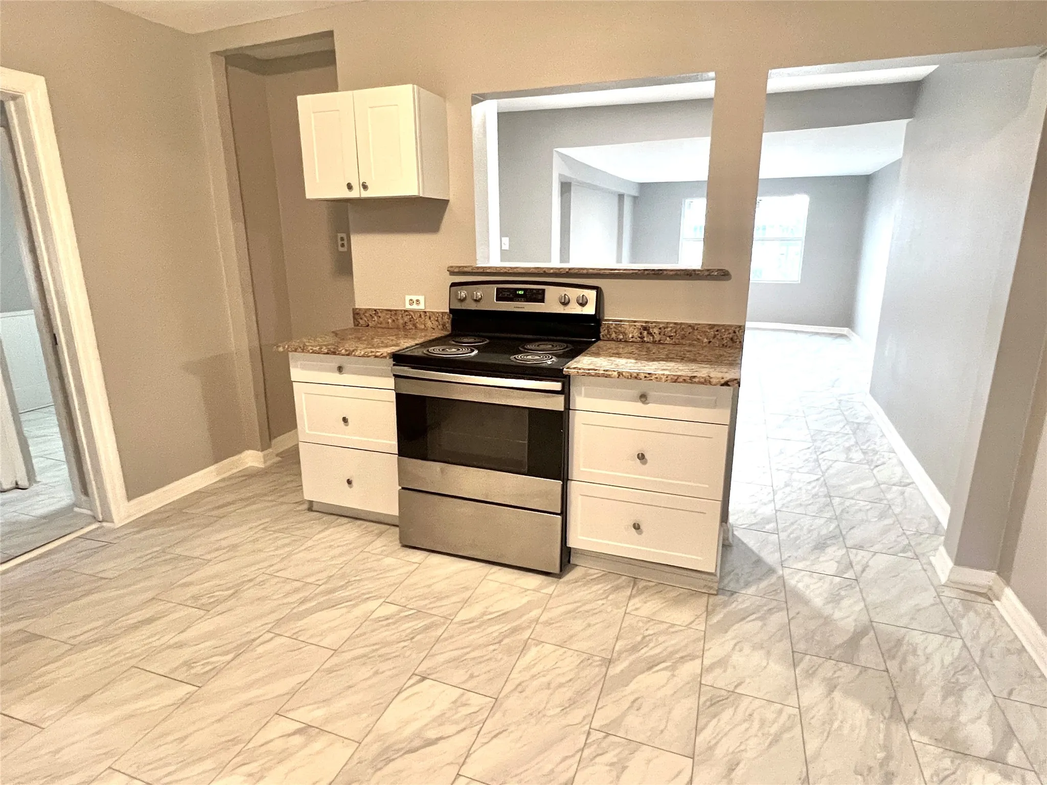 Duplex For Sale in Grayson County , 510 W Gandy Street, Denison, Texas 75020, 4 Bedrooms, 2 Bathrooms, Garage spaces, 0 Sqft, built in 1905, Price $320,000, mls#21329910, Real Estate Agent in Denison, Homes For Sale in Grayson county, Homes For Sale in Denison, Realtor in Denison Texas, Real Estate Brokerage Independent Realty Texas, Luminita Cordes Realtor