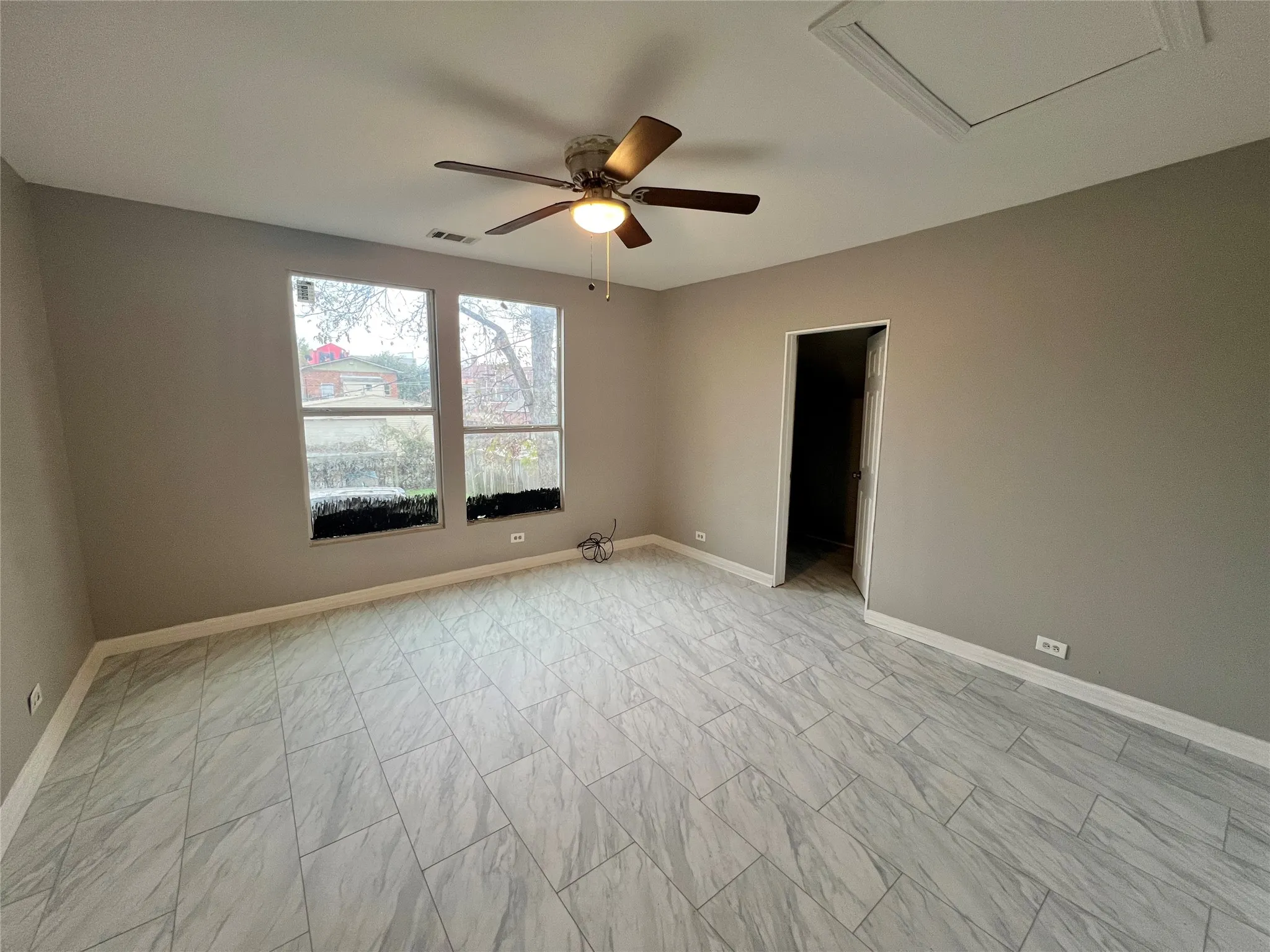 Duplex For Sale in Grayson County , 510 W Gandy Street, Denison, Texas 75020, 4 Bedrooms, 2 Bathrooms, Garage spaces, 0 Sqft, built in 1905, Price $320,000, mls#21329910, Real Estate Agent in Denison, Homes For Sale in Grayson county, Homes For Sale in Denison, Realtor in Denison Texas, Real Estate Brokerage Independent Realty Texas, Luminita Cordes Realtor