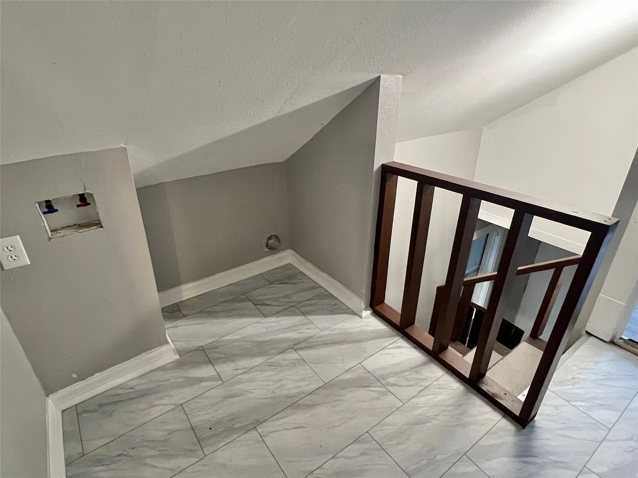 Duplex For Sale in Grayson County , 510 W Gandy Street, Denison, Texas 75020, 4 Bedrooms, 2 Bathrooms, Garage spaces, 0 Sqft, built in 1905, Price $320,000, mls#21329910, Real Estate Agent in Denison, Homes For Sale in Grayson county, Homes For Sale in Denison, Realtor in Denison Texas, Real Estate Brokerage Independent Realty Texas, Luminita Cordes Realtor