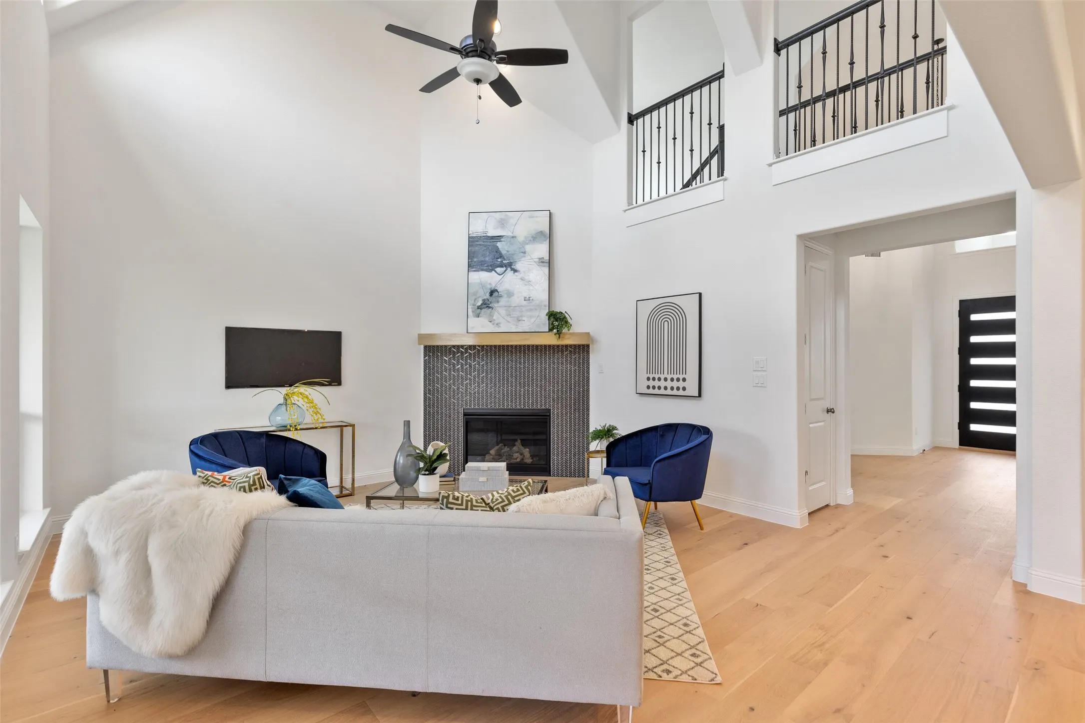 Single Family Residence For Rent in Collin County , 2380 Rainforest Drive, Prosper, Texas 75078, 5 Bedroom, 4 Bathroom, 3 Garage spaces, 3,253 Sqft, built in 2021, mls#21326403, Real Estate Agent in Prosper, Homes For Rent in Collin county, Homes For Rent in Prosper, Realtor in Prosper Texas, Real Estate Brokerage Independent Realty Texas, Luminita Cordes Realtor