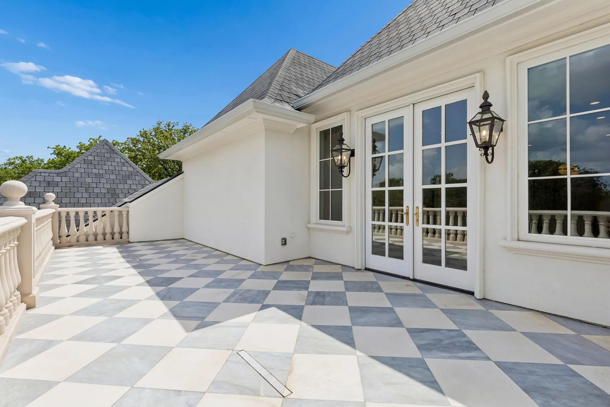 Single Family Residence For Sale in Tarrant County , 2003 Morgan Road, Southlake, Texas 76092, 5 Bedroom, 6 Bathroom, 4 Garage spaces, 6,724 Sqft, built in 2025, mls#21329942, Real Estate Agent in Southlake, Homes For Sale in Tarrant county, Homes For Sale in Southlake, Realtor in Southlake Texas, Real Estate Brokerage Independent Realty Texas, Luminita Cordes Realtor