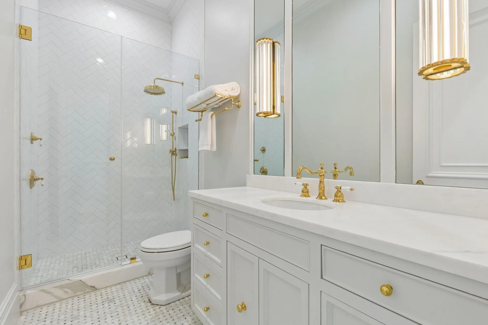 Single Family Residence For Sale in Tarrant County , 2003 Morgan Road, Southlake, Texas 76092, 5 Bedroom, 6 Bathroom, 4 Garage spaces, 6,724 Sqft, built in 2025, mls#21329942, Real Estate Agent in Southlake, Homes For Sale in Tarrant county, Homes For Sale in Southlake, Realtor in Southlake Texas, Real Estate Brokerage Independent Realty Texas, Luminita Cordes Realtor