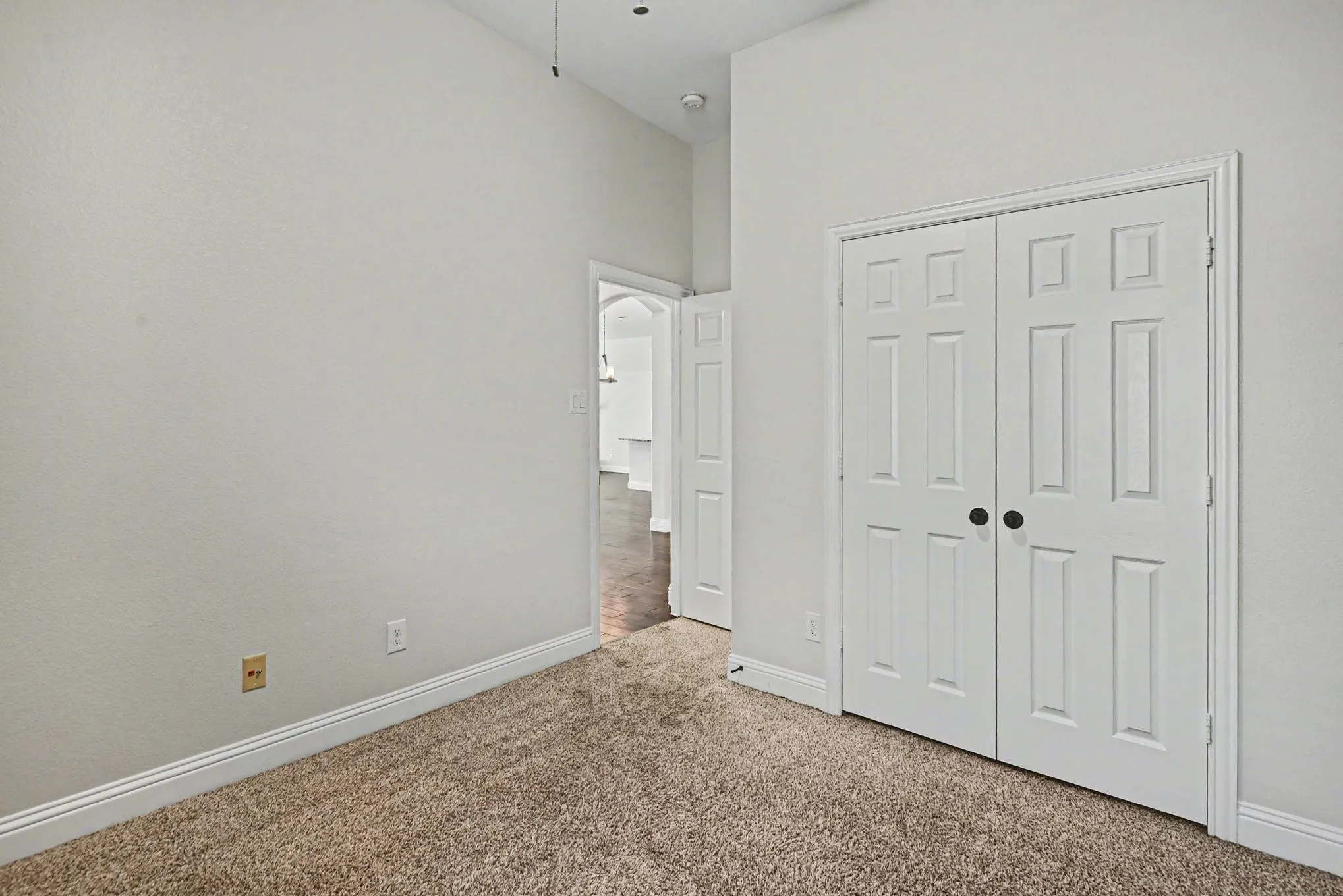 Single Family Residence For Sale in Tarrant County , 6154 Stillhouse Lane, Fort Worth, Texas 76179, 4 Bedroom, 2 Bathroom, 2 Garage spaces, 1,940 Sqft, built in 2016, mls#21329986, Real Estate Agent in Fort Worth, Homes For Sale in Tarrant county, Homes For Sale in Fort Worth, Realtor in Fort Worth Texas, Real Estate Brokerage Independent Realty Texas, Luminita Cordes Realtor