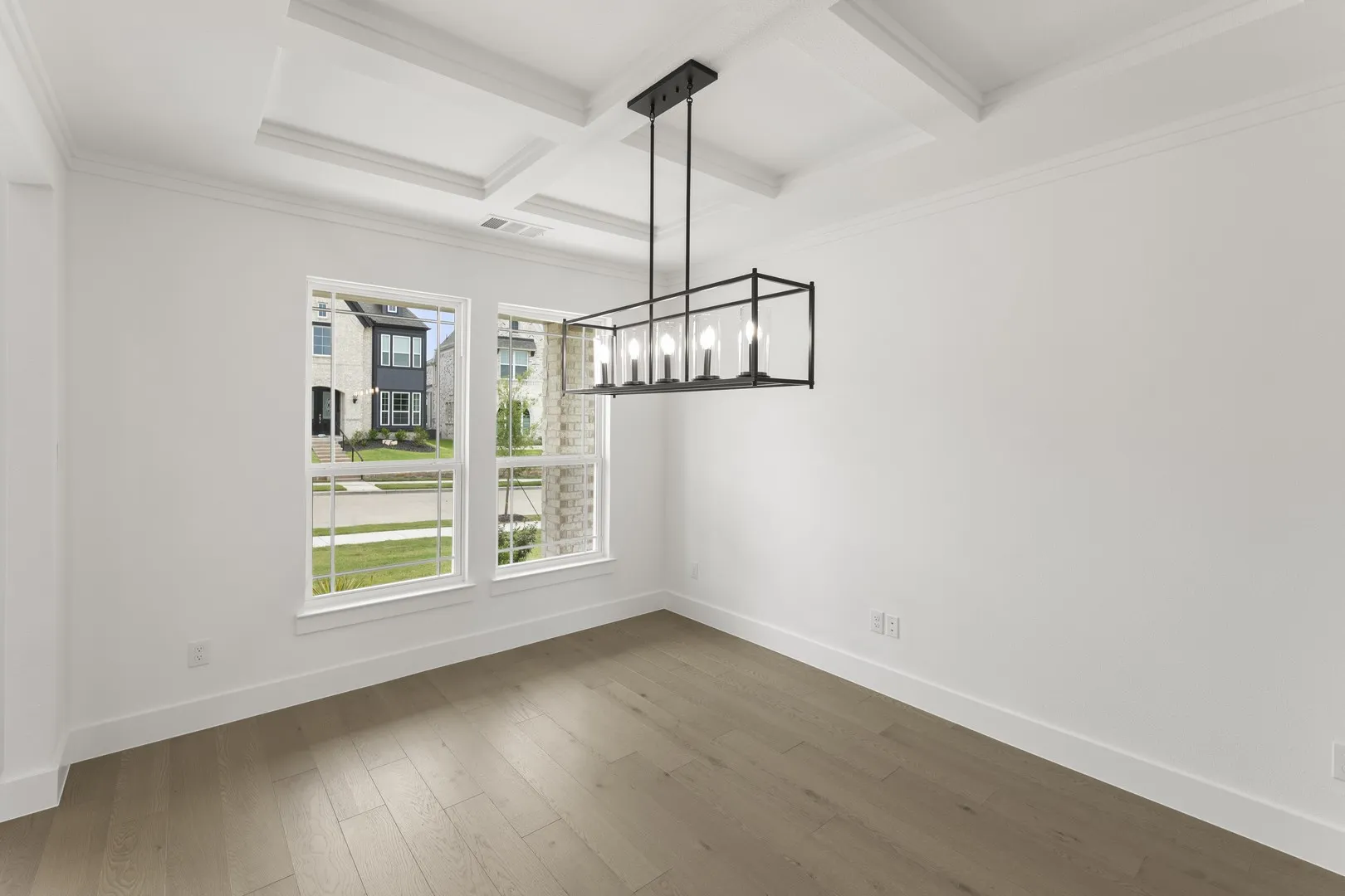 11. 8501 Cross Timber - Dining