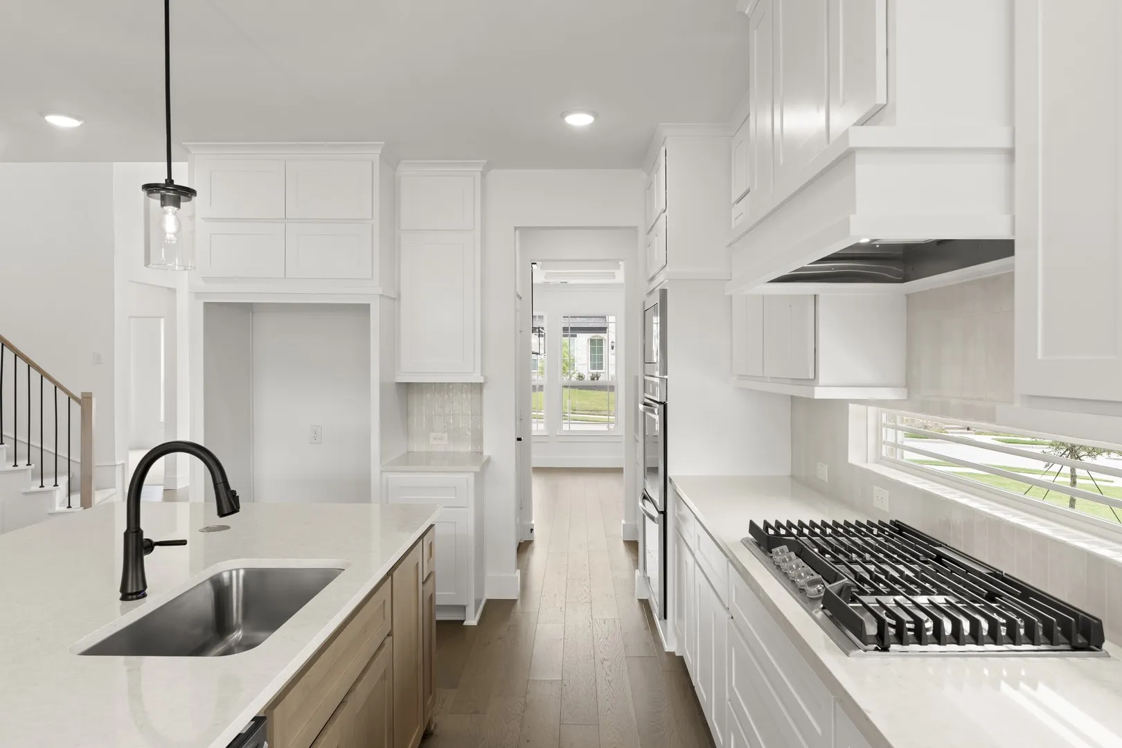 15. 8501 Cross Timber - Kitchen (3)
