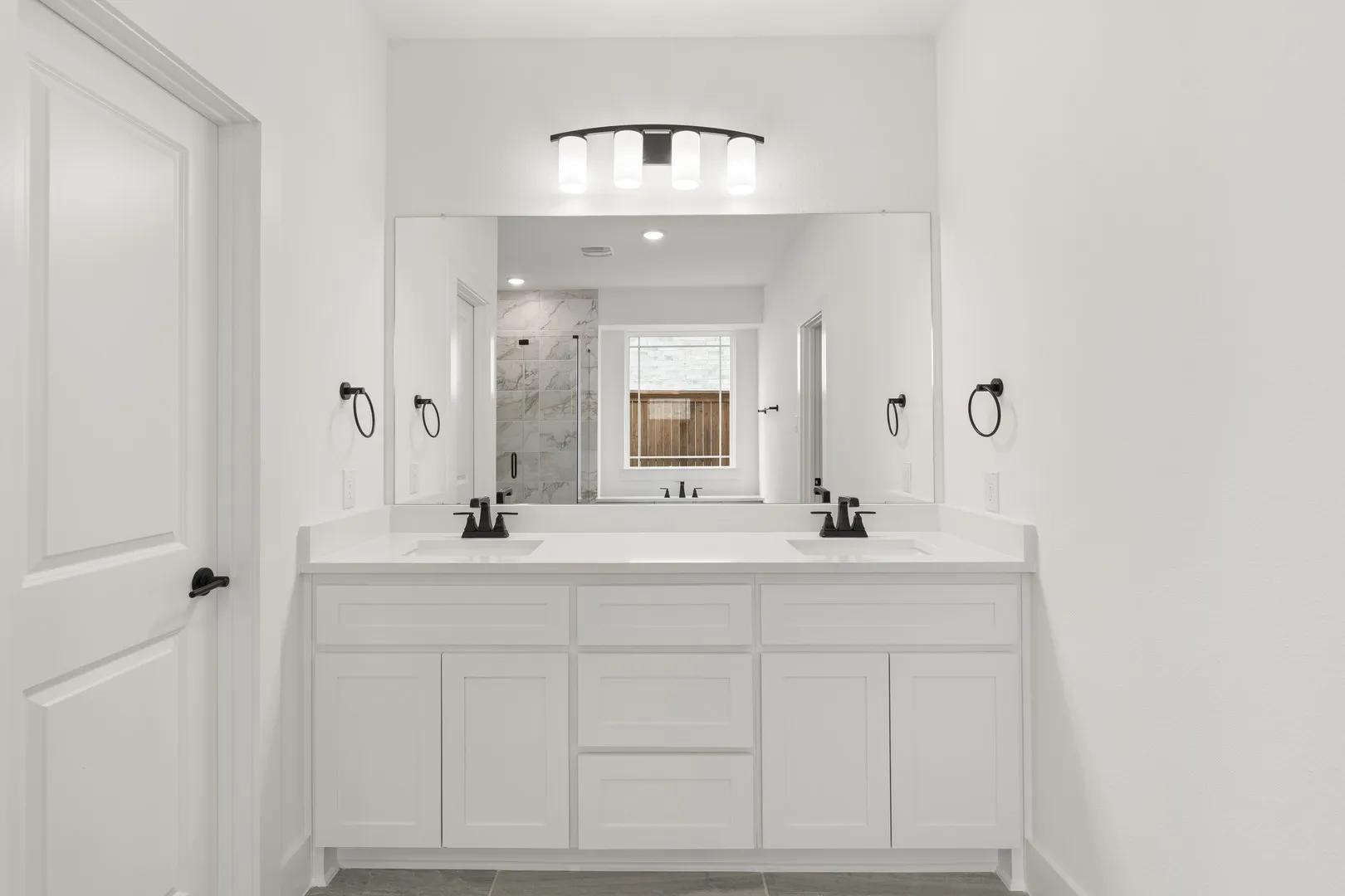 08. 8501 Cross Timber - Bath (2)