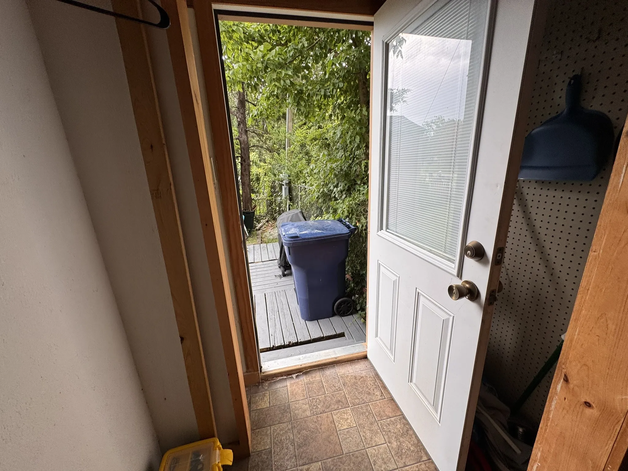 Exit to side yard