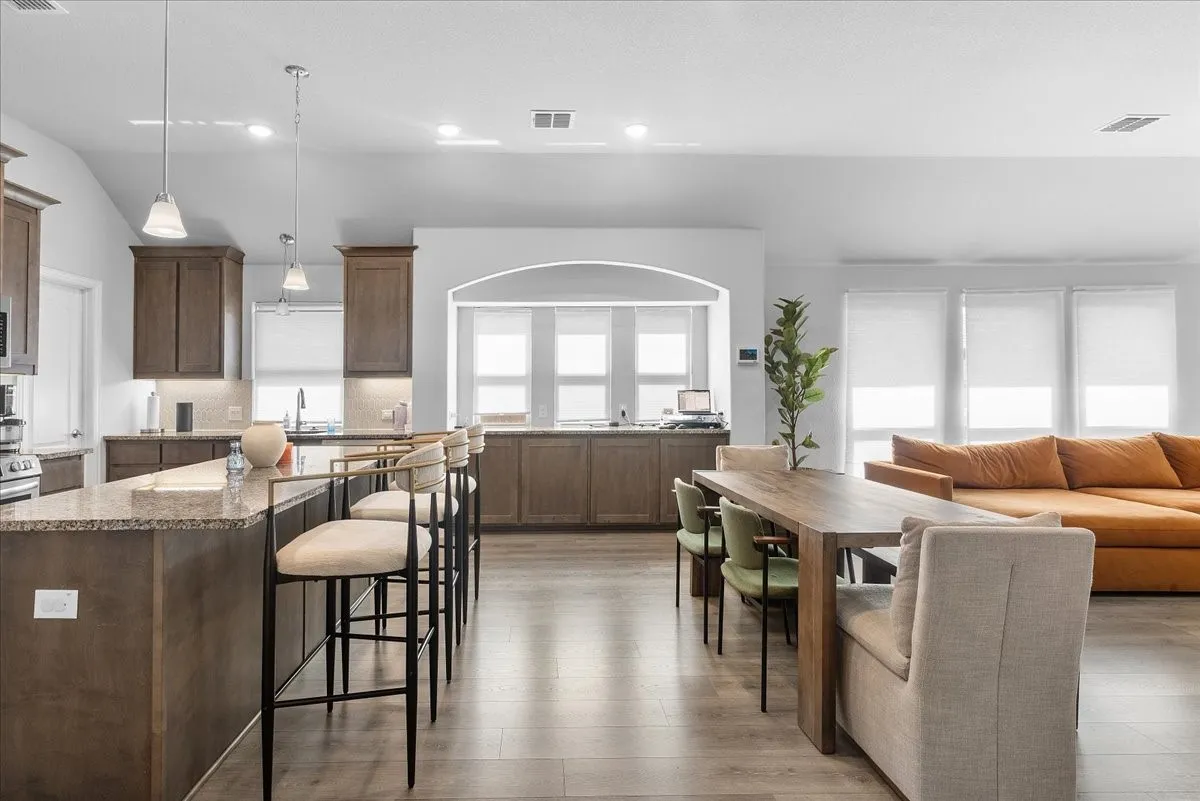 Single Family Residence For Sale in Ellis County , 648 Sirius Lane, Waxahachie, Texas 75165, 4 Bedroom, 3 Bathroom, 2 Garage spaces, 2,528 Sqft, built in 2022, Price $515,000, mls#21329811, Real Estate Agent in Waxahachie, Homes For Sale in Ellis county, Homes For Sale in Waxahachie, Realtor in Waxahachie Texas, Real Estate Brokerage Independent Realty Texas, Luminita Cordes Realtor