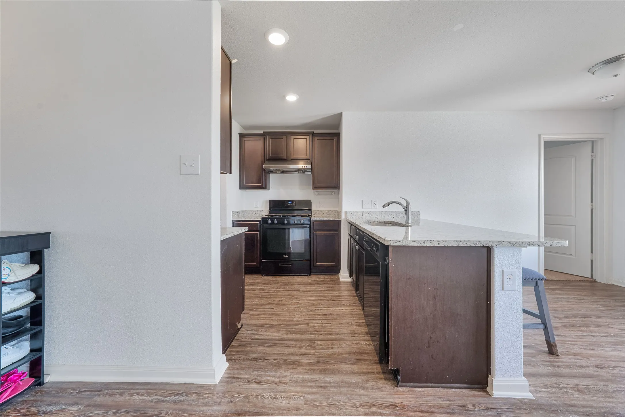 Single Family Residence For Rent in Kaufman County , 4505 Mares Tail Drive, Forney, Texas 75126, 3 Bedroom, 2 Bathroom, 2 Garage spaces, 1,235 Sqft, built in 2019, mls#21329742, Real Estate Agent in Forney, Homes For Rent in Kaufman county, Homes For Rent in Forney, Realtor in Forney Texas, Real Estate Brokerage Independent Realty Texas, Luminita Cordes Realtor