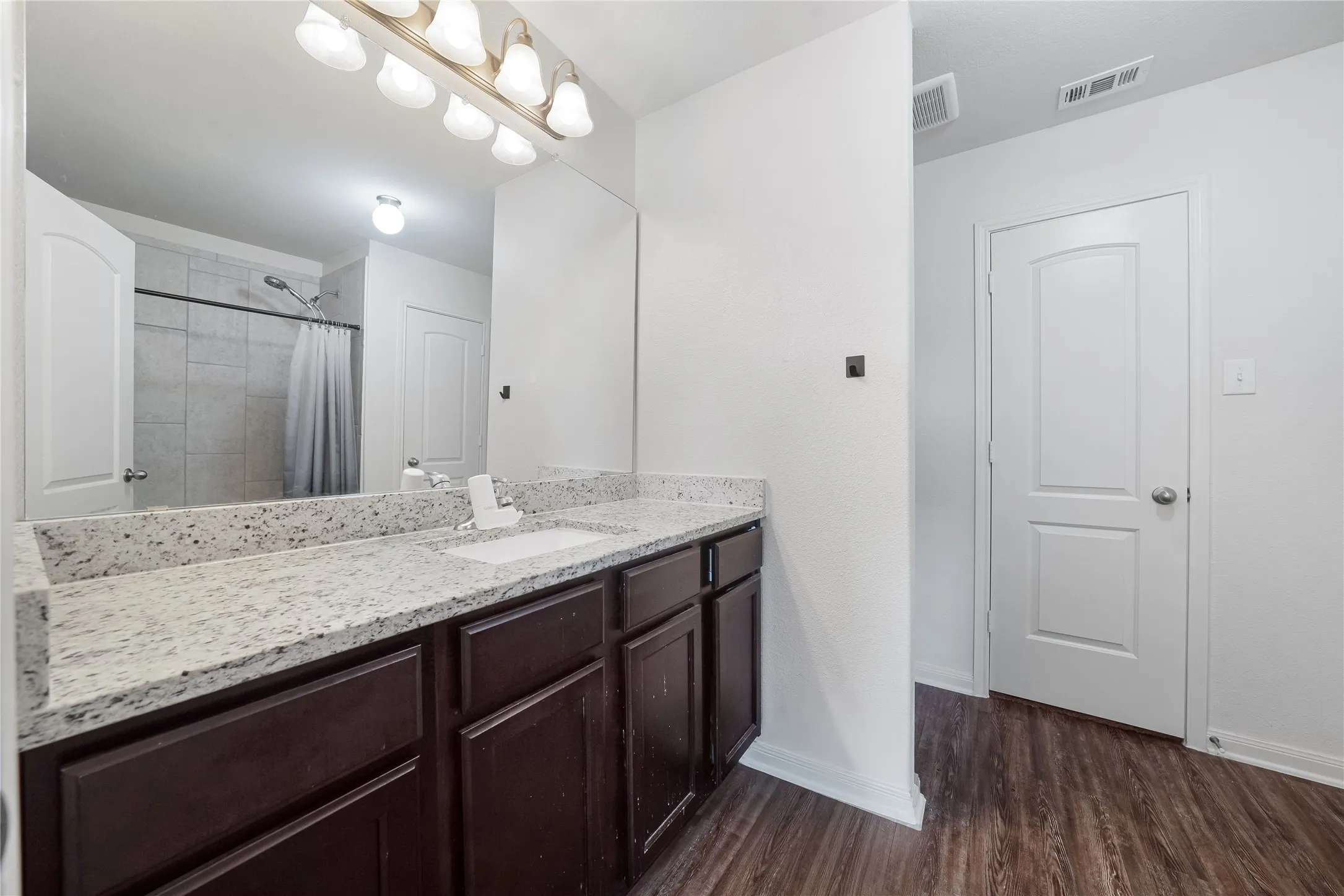 Single Family Residence For Rent in Kaufman County , 4505 Mares Tail Drive, Forney, Texas 75126, 3 Bedroom, 2 Bathroom, 2 Garage spaces, 1,235 Sqft, built in 2019, mls#21329742, Real Estate Agent in Forney, Homes For Rent in Kaufman county, Homes For Rent in Forney, Realtor in Forney Texas, Real Estate Brokerage Independent Realty Texas, Luminita Cordes Realtor