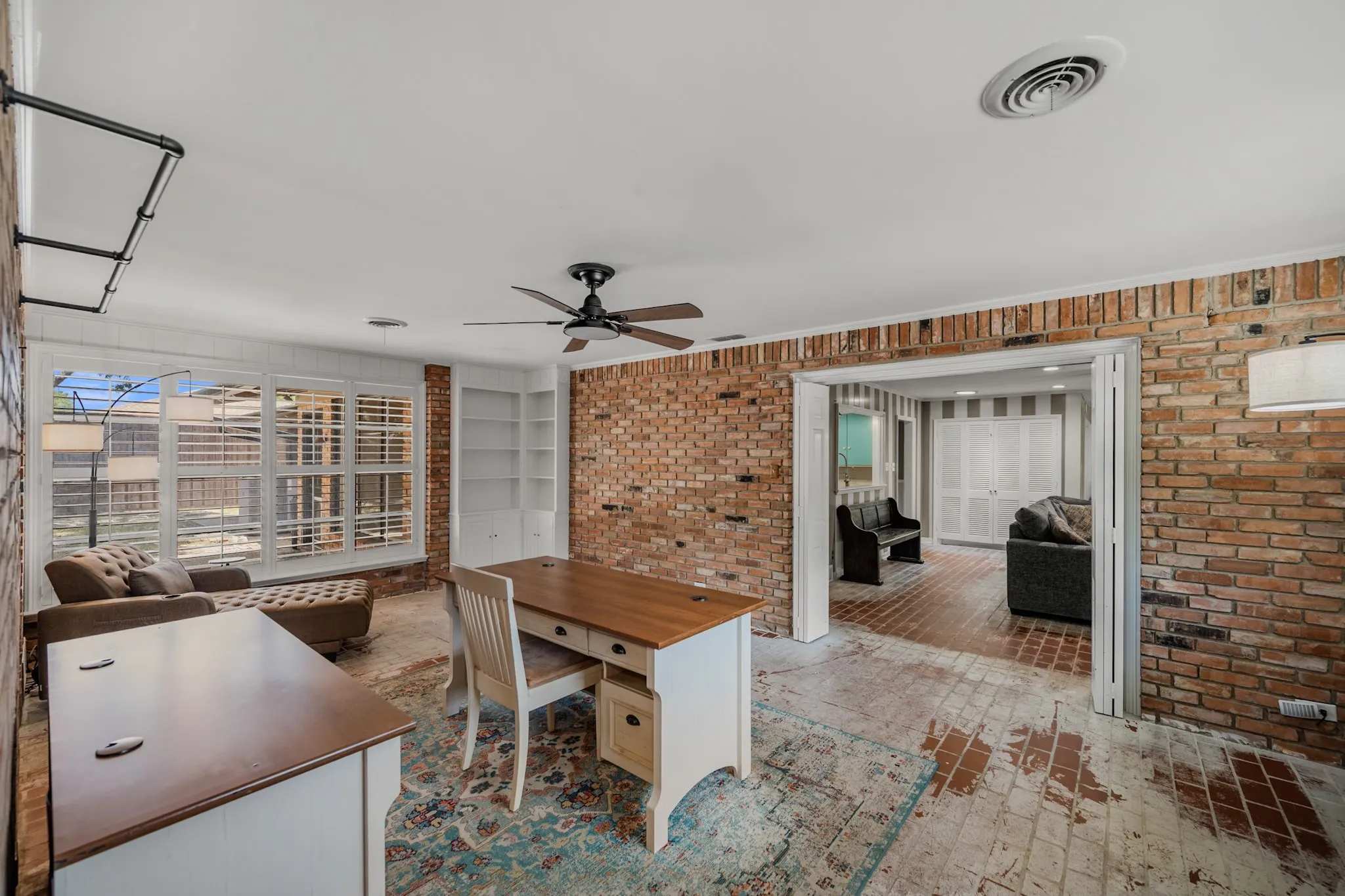 3rd bedroom used as office