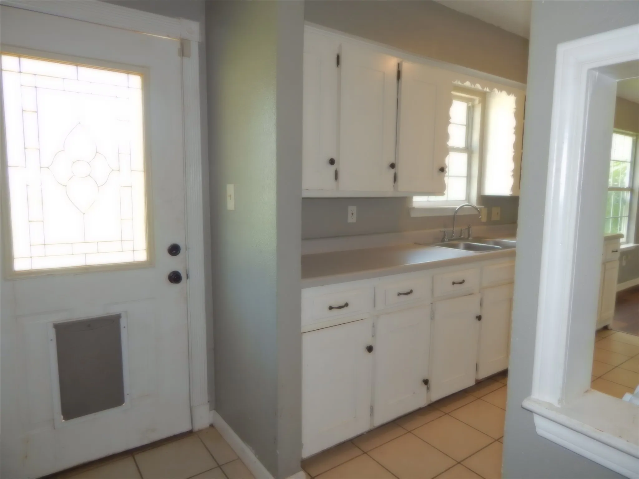Single Family Residence For Rent in Collin County , 1018 N Powell Parkway, Anna, Texas 75409, 3 Bedroom, 2 Bathroom, 1 Garage spaces, 1,092 Sqft, built in 1978, mls#21330071, Real Estate Agent in Anna, Homes For Rent in Collin county, Homes For Rent in Anna, Realtor in Anna Texas, Real Estate Brokerage Independent Realty Texas, Luminita Cordes Realtor
