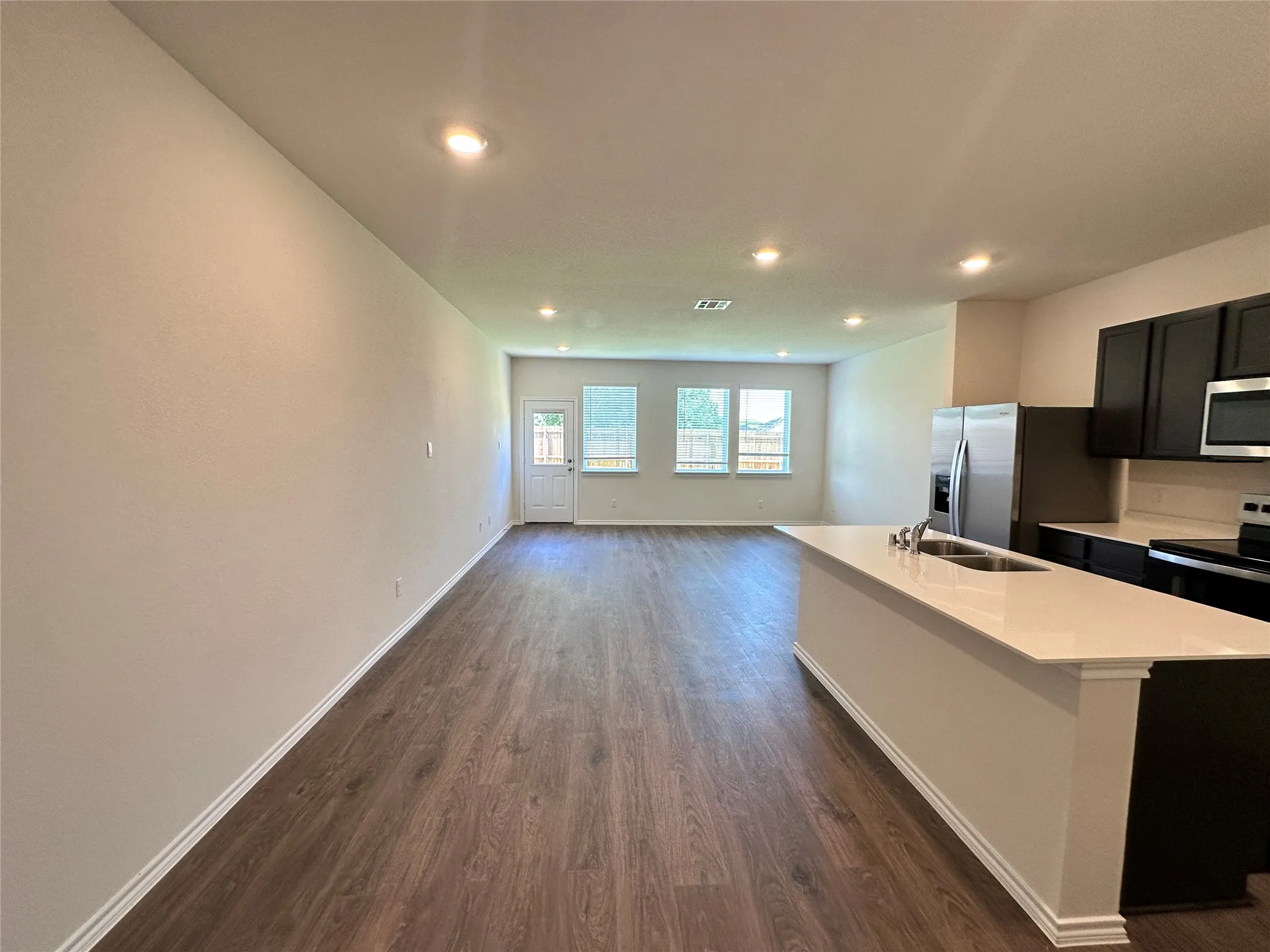 Single Family Residence For Rent in Collin County , 634 White Ash Drive, Princeton, Texas 75407, 4 Bedroom, 3 Bathroom, 1 Garage spaces, 1,549 Sqft, built in 2025, mls#21330103, Real Estate Agent in Princeton, Homes For Rent in Collin county, Homes For Rent in Princeton, Realtor in Princeton Texas, Real Estate Brokerage Independent Realty Texas, Luminita Cordes Realtor