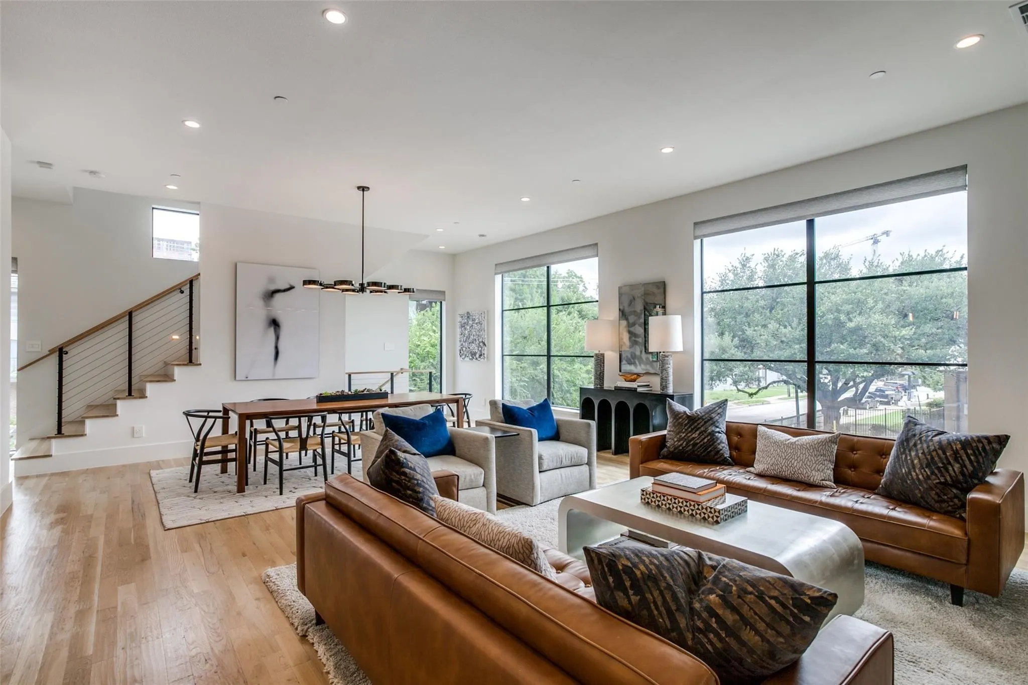 Condominium For Rent in Dallas County , 2719 Reagan Street 101, Dallas, Texas 75219, 2 Bedroom, 3 Bathroom, 2 Garage spaces, 2,238 Sqft, built in 2018, mls#21325623, Real Estate Agent in Dallas, Homes For Rent in Dallas county, Homes For Rent in Dallas, Realtor in Dallas Texas, Real Estate Brokerage Independent Realty Texas, Luminita Cordes Realtor