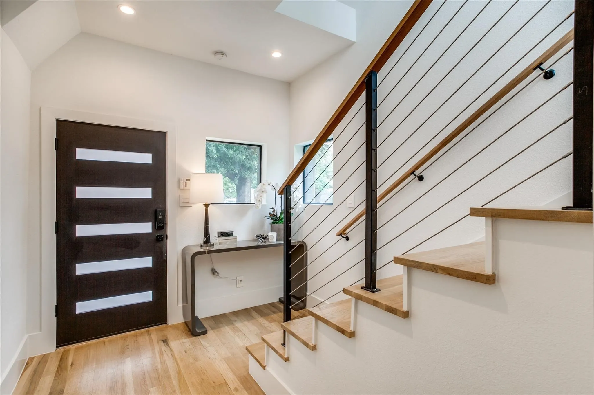 Condominium For Rent in Dallas County , 2719 Reagan Street 101, Dallas, Texas 75219, 2 Bedroom, 3 Bathroom, 2 Garage spaces, 2,238 Sqft, built in 2018, mls#21325623, Real Estate Agent in Dallas, Homes For Rent in Dallas county, Homes For Rent in Dallas, Realtor in Dallas Texas, Real Estate Brokerage Independent Realty Texas, Luminita Cordes Realtor