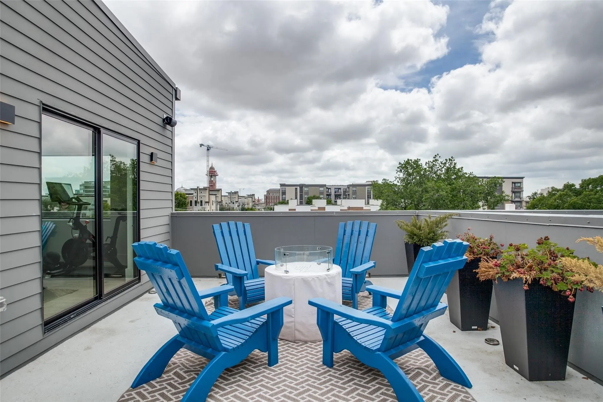 Condominium For Rent in Dallas County , 2719 Reagan Street 101, Dallas, Texas 75219, 2 Bedroom, 3 Bathroom, 2 Garage spaces, 2,238 Sqft, built in 2018, mls#21325623, Real Estate Agent in Dallas, Homes For Rent in Dallas county, Homes For Rent in Dallas, Realtor in Dallas Texas, Real Estate Brokerage Independent Realty Texas, Luminita Cordes Realtor