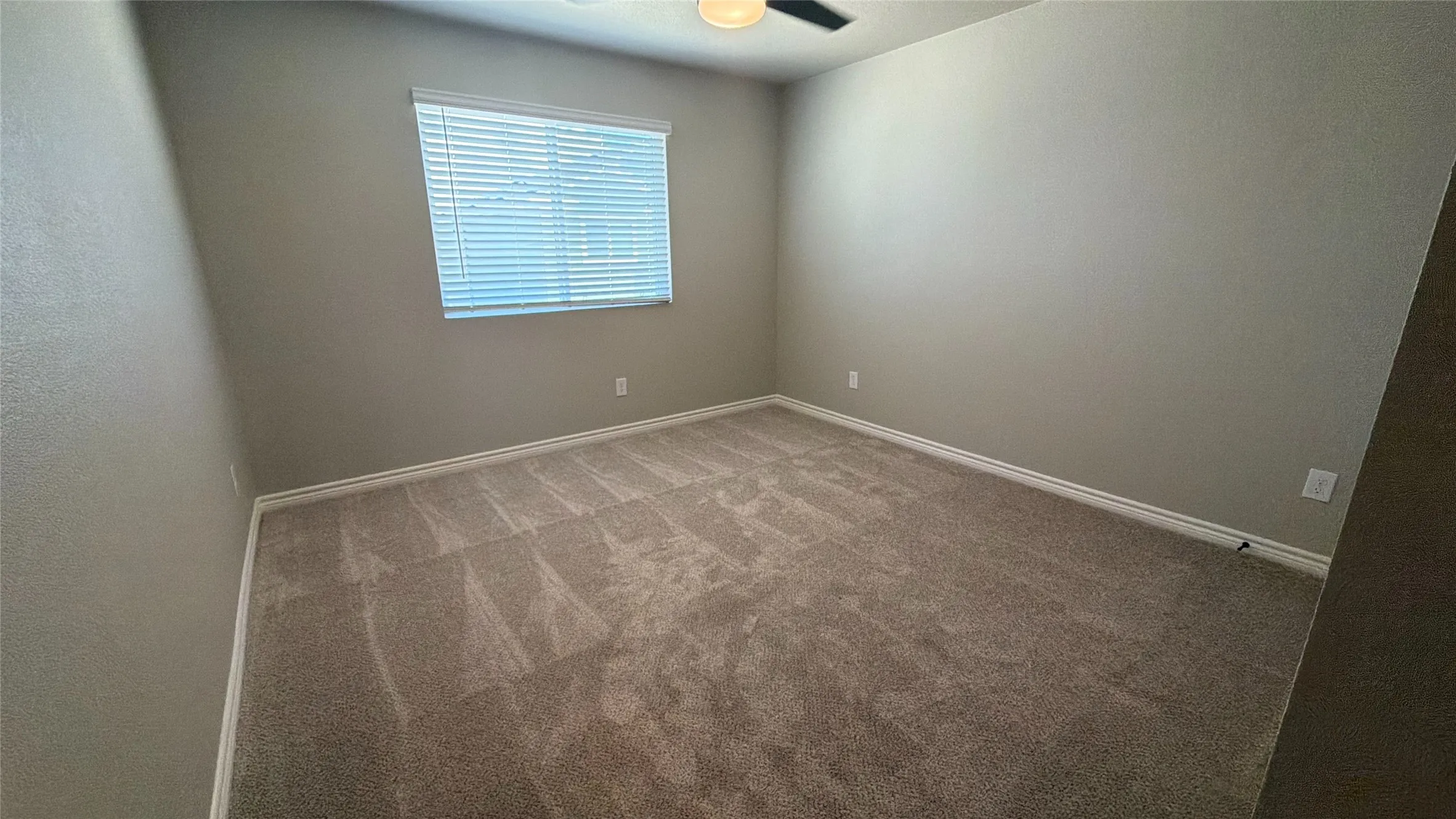 Single Family Residence For Rent in Denton County , 1708 Laurel Lane 2, Argyle, Texas 76226, 3 Bedroom, 3 Bathroom, 2 Garage spaces, 1,844 Sqft, built in 2022, mls#21330101, Real Estate Agent in Argyle, Homes For Rent in Denton county, Homes For Rent in Argyle, Realtor in Argyle Texas, Real Estate Brokerage Independent Realty Texas, Luminita Cordes Realtor