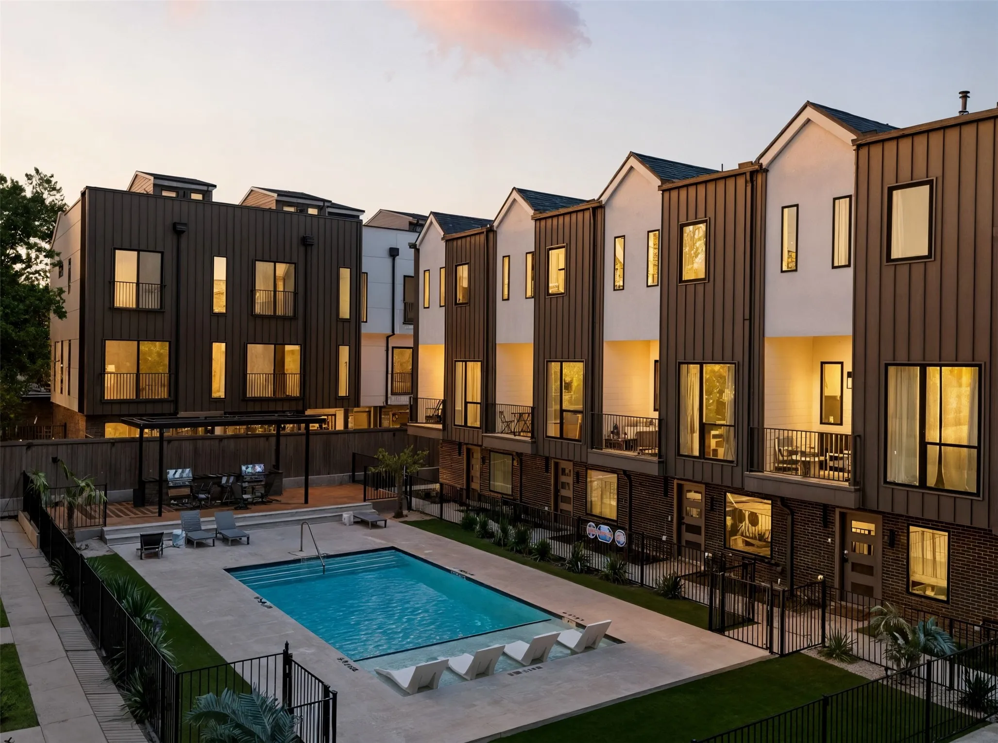 Condominium For Rent in Dallas County , 1902 N Carroll Avenue 401, Dallas, Texas 75204, 2 Bedroom, 3 Bathroom, 2 Garage spaces, 1,620 Sqft, built in 2024, mls#21330116, Real Estate Agent in Dallas, Homes For Rent in Dallas county, Homes For Rent in Dallas, Realtor in Dallas Texas, Real Estate Brokerage Independent Realty Texas, Luminita Cordes Realtor