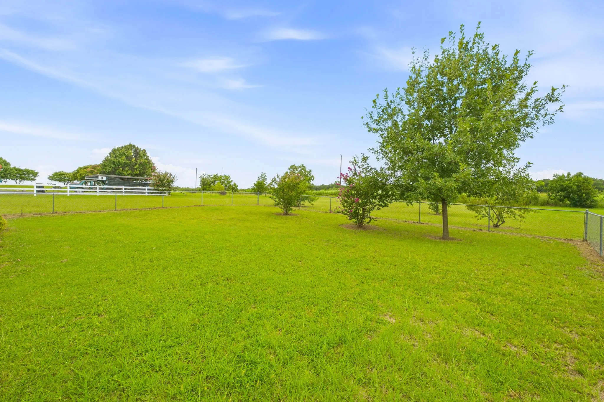 Single Family Residence For Sale in Comanche County , 172 County Road 449, De Leon, Texas 76444, 4 Bedroom, 2 Bathroom, 2 Garage spaces, 2,174 Sqft, built in 2012, mls#21321787, Real Estate Agent in De Leon, Homes For Sale in Comanche county, Homes For Sale in De Leon, Realtor in De Leon Texas, Real Estate Brokerage Independent Realty Texas, Luminita Cordes Realtor