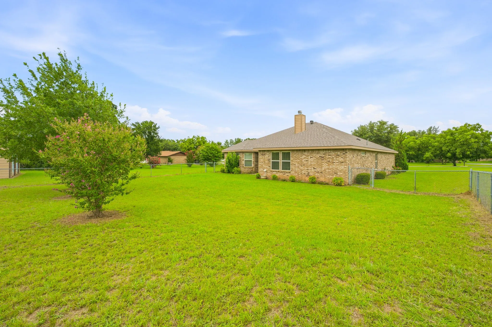 Single Family Residence For Sale in Comanche County , 172 County Road 449, De Leon, Texas 76444, 4 Bedroom, 2 Bathroom, 2 Garage spaces, 2,174 Sqft, built in 2012, mls#21321787, Real Estate Agent in De Leon, Homes For Sale in Comanche county, Homes For Sale in De Leon, Realtor in De Leon Texas, Real Estate Brokerage Independent Realty Texas, Luminita Cordes Realtor