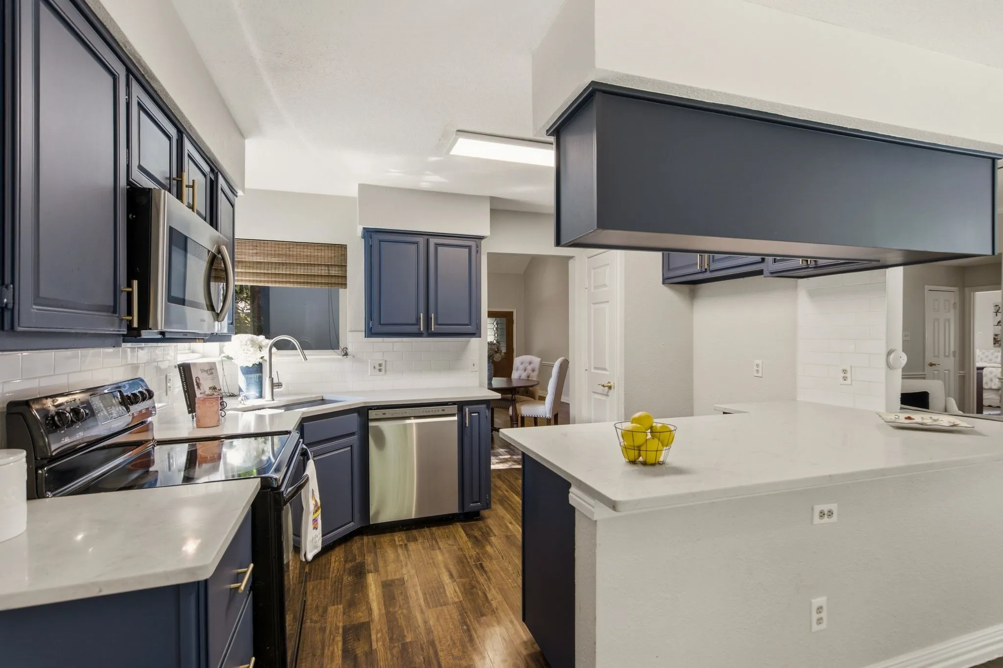 Single Family Residence For Sale in Denton County , 2424 Cornell Drive, Flower Mound, Texas 75022, 4 Bedroom, 2 Bathroom, 2 Garage spaces, 2,234 Sqft, built in 1987, mls#21329517, Real Estate Agent in Flower Mound, Homes For Sale in Denton county, Homes For Sale in Flower Mound, Realtor in Flower Mound Texas, Real Estate Brokerage Independent Realty Texas, Luminita Cordes Realtor