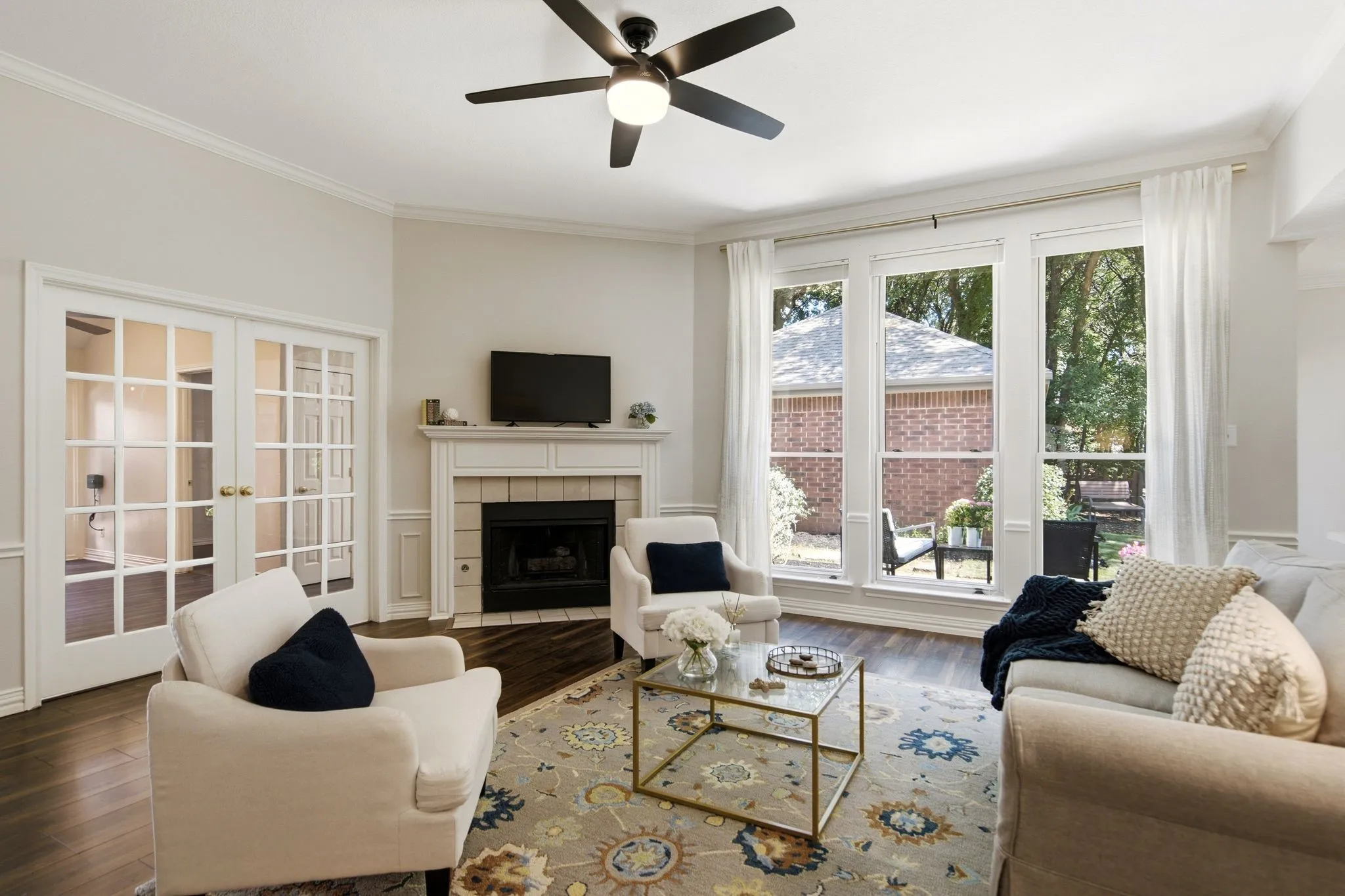 Single Family Residence For Sale in Denton County , 2424 Cornell Drive, Flower Mound, Texas 75022, 4 Bedroom, 2 Bathroom, 2 Garage spaces, 2,234 Sqft, built in 1987, mls#21329517, Real Estate Agent in Flower Mound, Homes For Sale in Denton county, Homes For Sale in Flower Mound, Realtor in Flower Mound Texas, Real Estate Brokerage Independent Realty Texas, Luminita Cordes Realtor