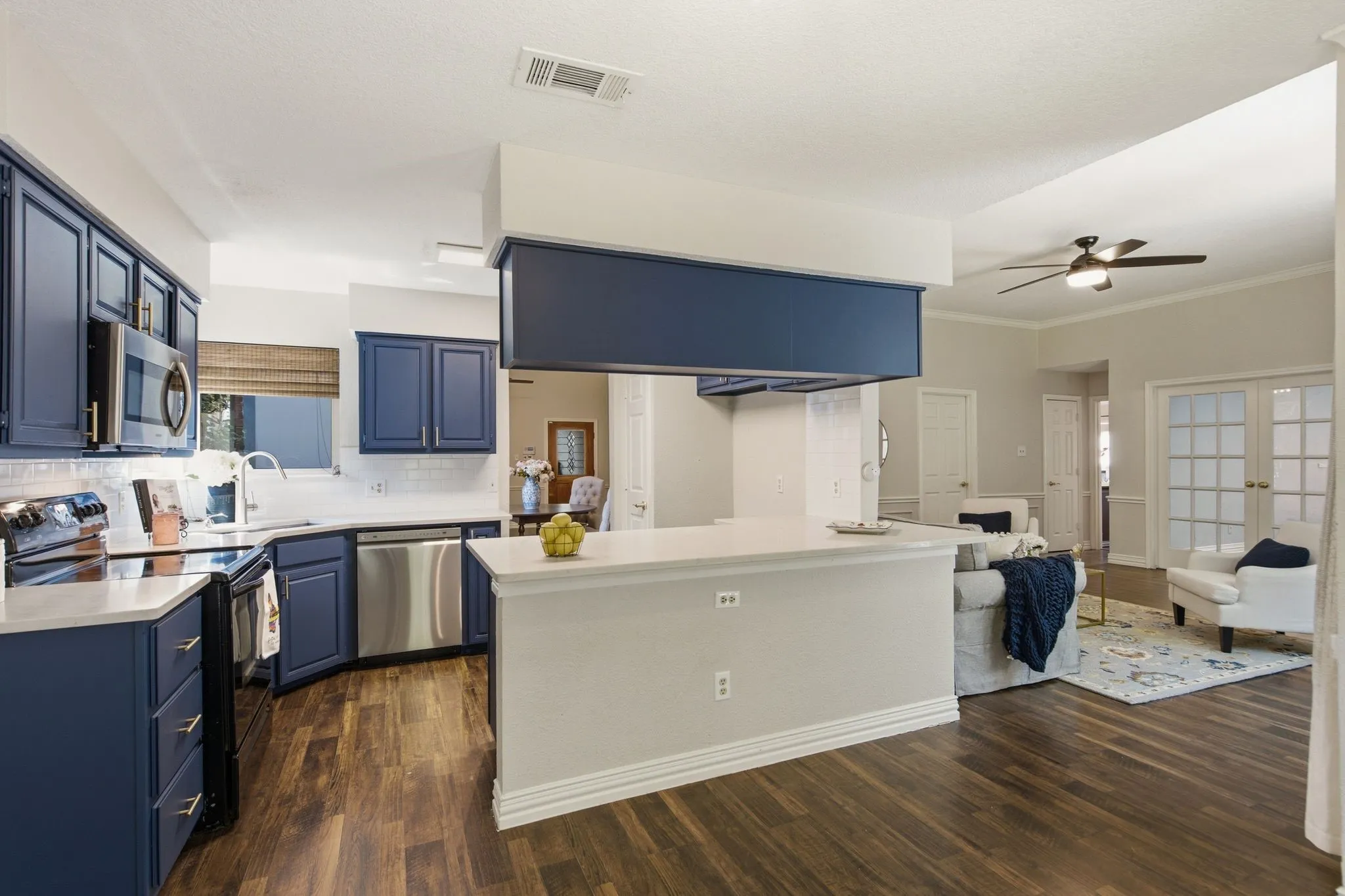 Single Family Residence For Sale in Denton County , 2424 Cornell Drive, Flower Mound, Texas 75022, 4 Bedroom, 2 Bathroom, 2 Garage spaces, 2,234 Sqft, built in 1987, mls#21329517, Real Estate Agent in Flower Mound, Homes For Sale in Denton county, Homes For Sale in Flower Mound, Realtor in Flower Mound Texas, Real Estate Brokerage Independent Realty Texas, Luminita Cordes Realtor