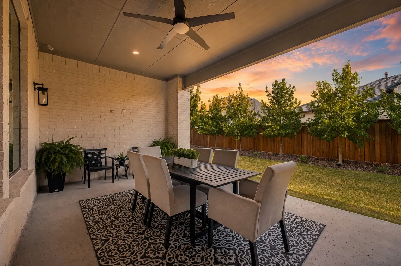 Single Family Residence For Sale in Collin County , 2131 Normandy Circle, Prosper, Texas 75078, 4 Bedroom, 5 Bathroom, 3 Garage spaces, 4,044 Sqft, built in 2020, mls#21329914, Real Estate Agent in Prosper, Homes For Sale in Collin county, Homes For Sale in Prosper, Realtor in Prosper Texas, Real Estate Brokerage Independent Realty Texas, Luminita Cordes Realtor