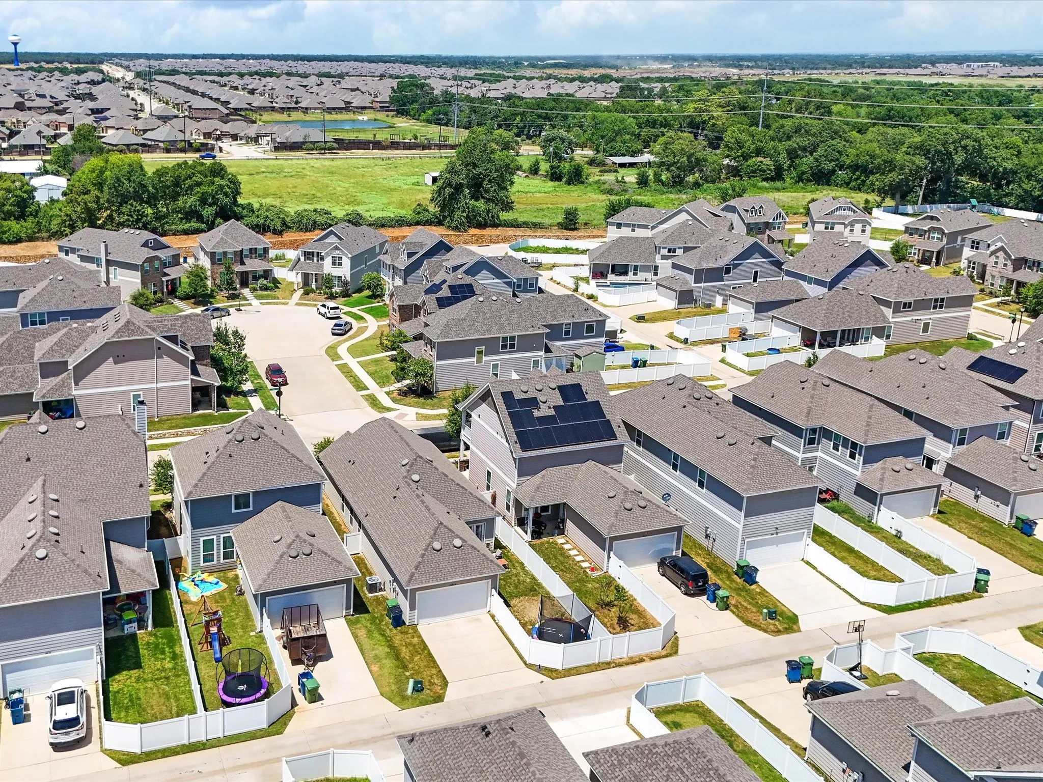 Single Family Residence For Sale in Denton County , 10040 Travis Drive, Providence Village, Texas 76227, 3 Bedroom, 2 Bathroom, 2 Garage spaces, 1,442 Sqft, built in 2020, mls#21315068, Real Estate Agent in Providence Village, Homes For Sale in Denton county, Homes For Sale in Providence Village, Realtor in Providence Village Texas, Real Estate Brokerage Independent Realty Texas, Luminita Cordes Realtor