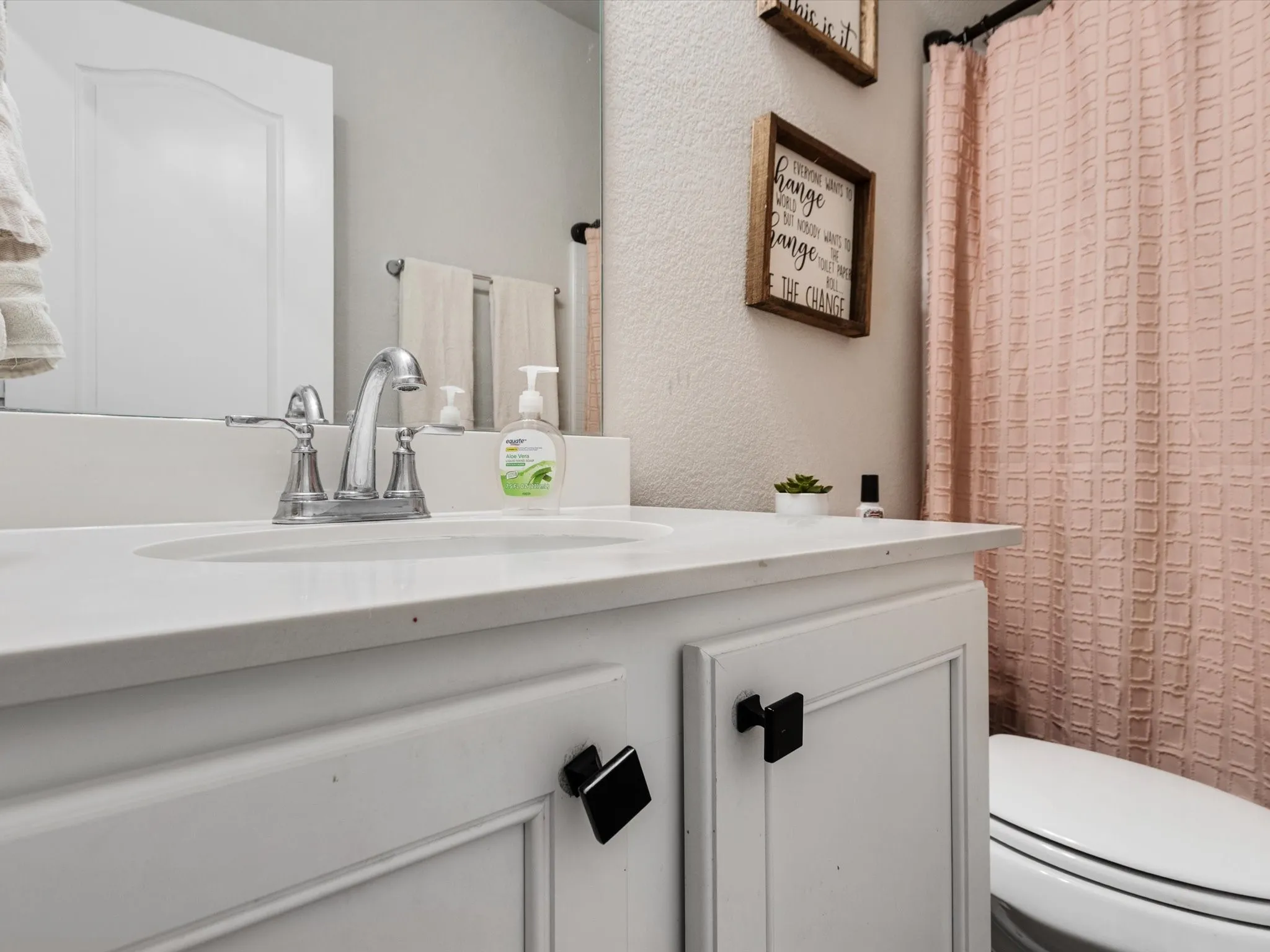 Single Family Residence For Sale in Denton County , 10040 Travis Drive, Providence Village, Texas 76227, 3 Bedroom, 2 Bathroom, 2 Garage spaces, 1,442 Sqft, built in 2020, mls#21315068, Real Estate Agent in Providence Village, Homes For Sale in Denton county, Homes For Sale in Providence Village, Realtor in Providence Village Texas, Real Estate Brokerage Independent Realty Texas, Luminita Cordes Realtor